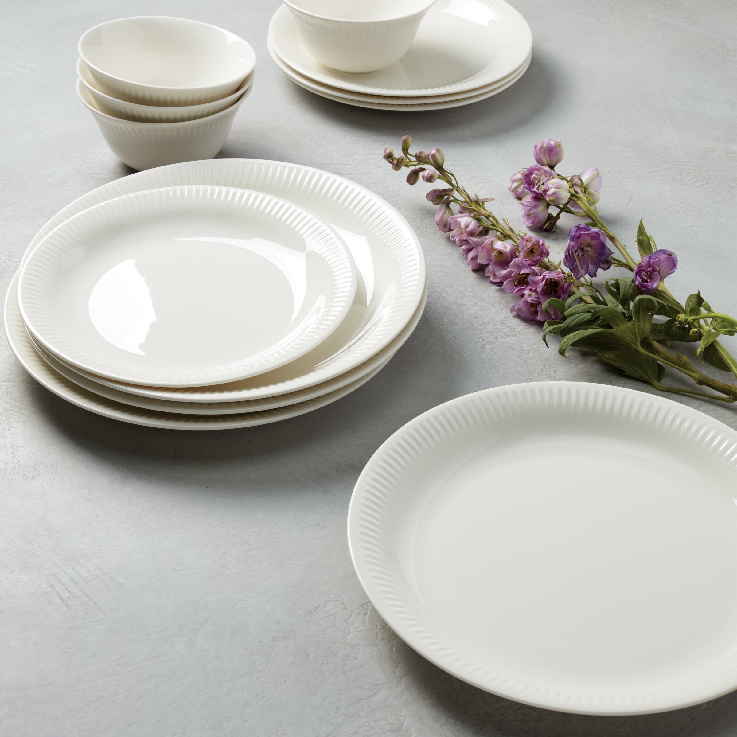 Lenox Everyday Flatware Profile White Dinner Plates, Set of 4 - Image 5