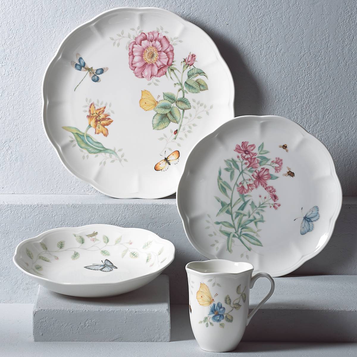 Lenox Everyday Flatware Butterfly Meadow 4-Piece Place Setting - Image 2
