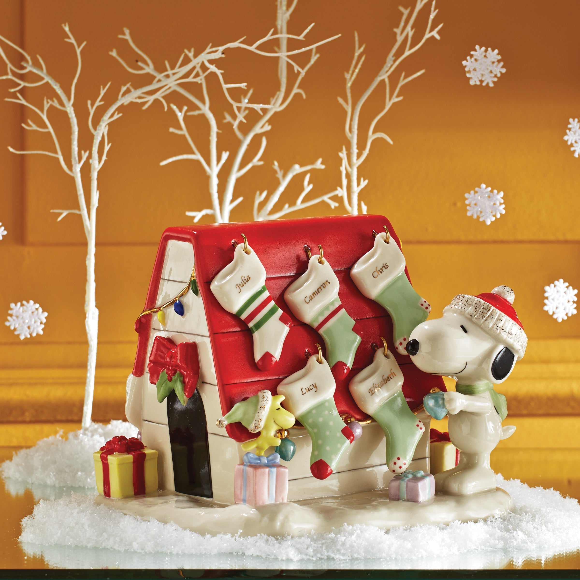 Lenox Everyday Flatware Snoopy's Christmas Decor For You Figurine - Image 5