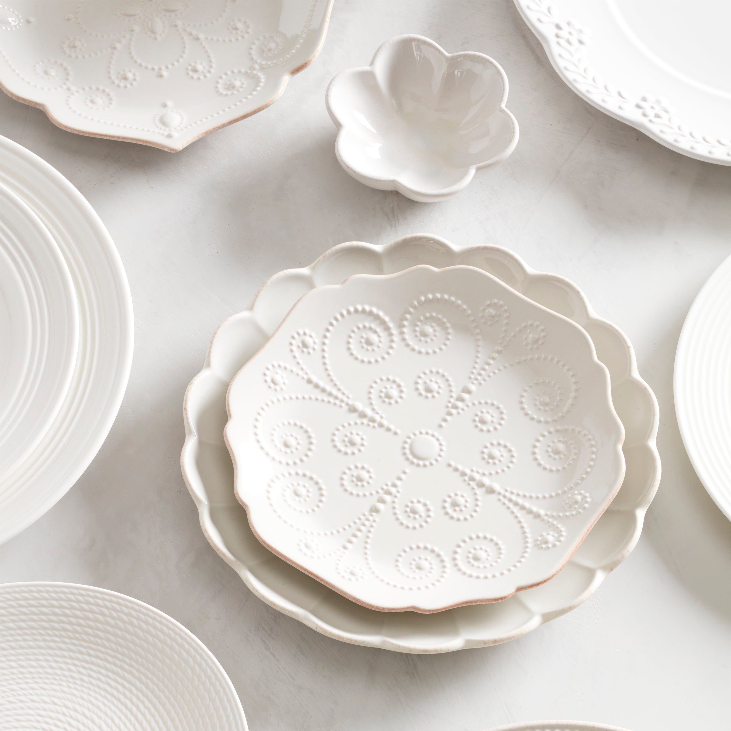 Lenox Everyday Flatware French Perle White 4-Piece Dessert Set - Image 2