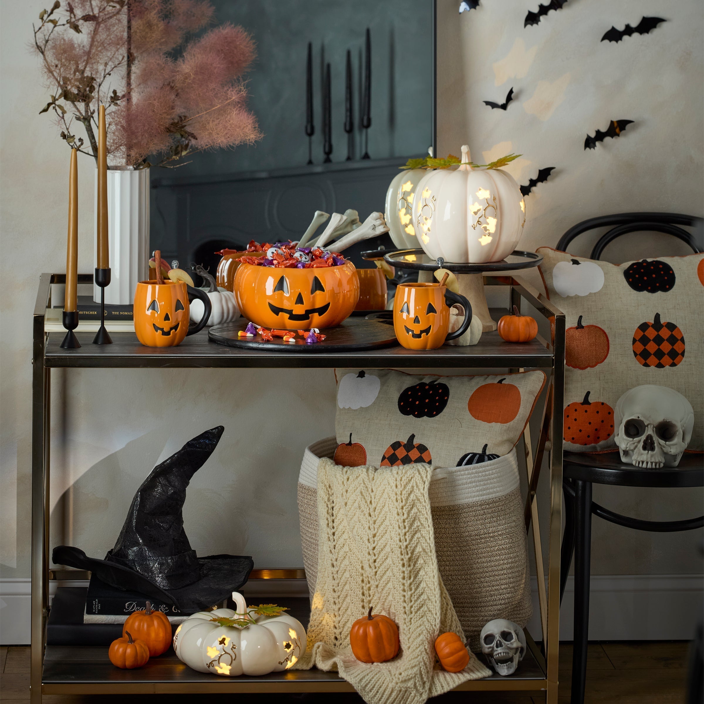 Lenox Everyday Flatware Halloween Figural Pumpkin Mugs, Set of 4 - Image 3