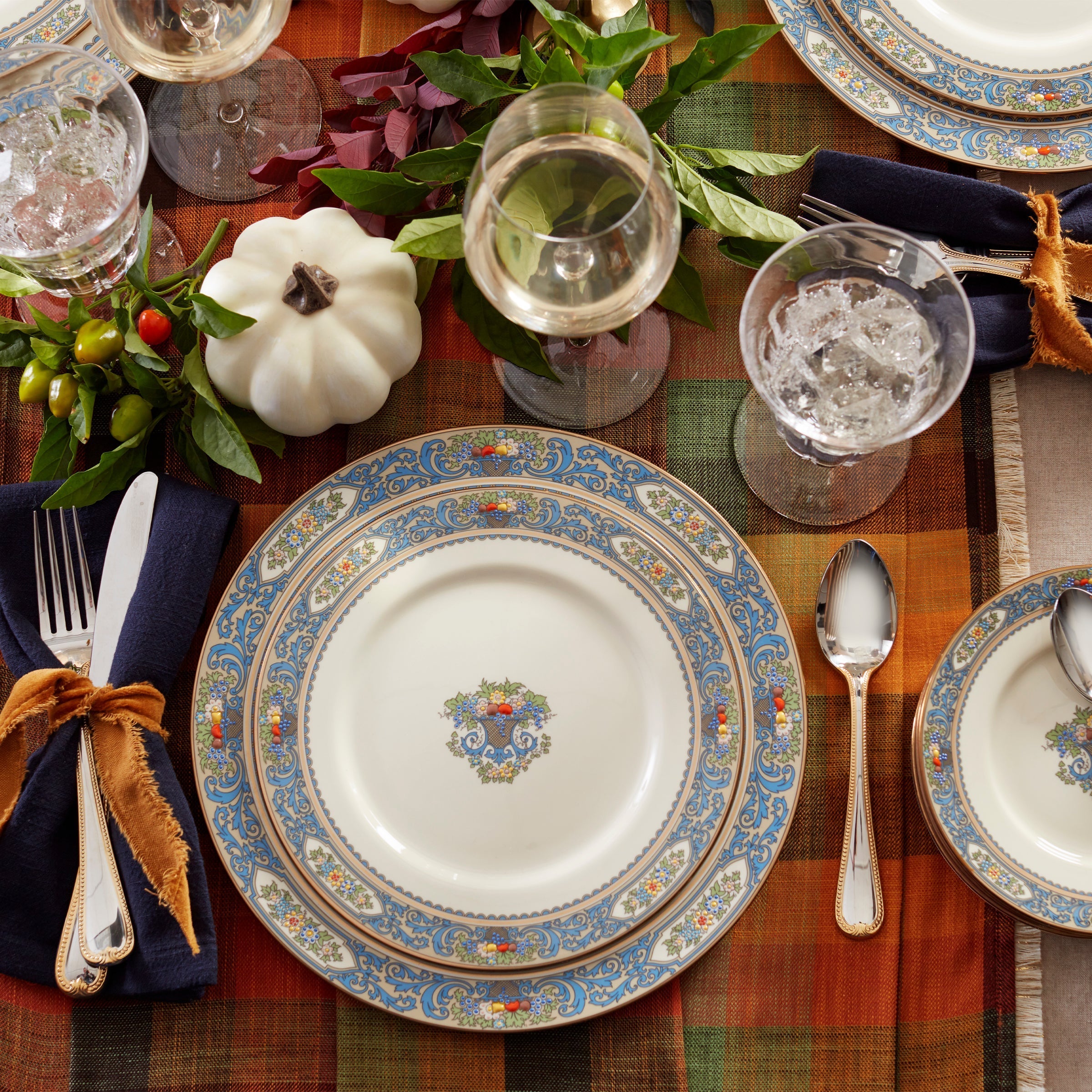 Lenox Everyday Flatware Autumn 5-Piece Place Setting - Image 9