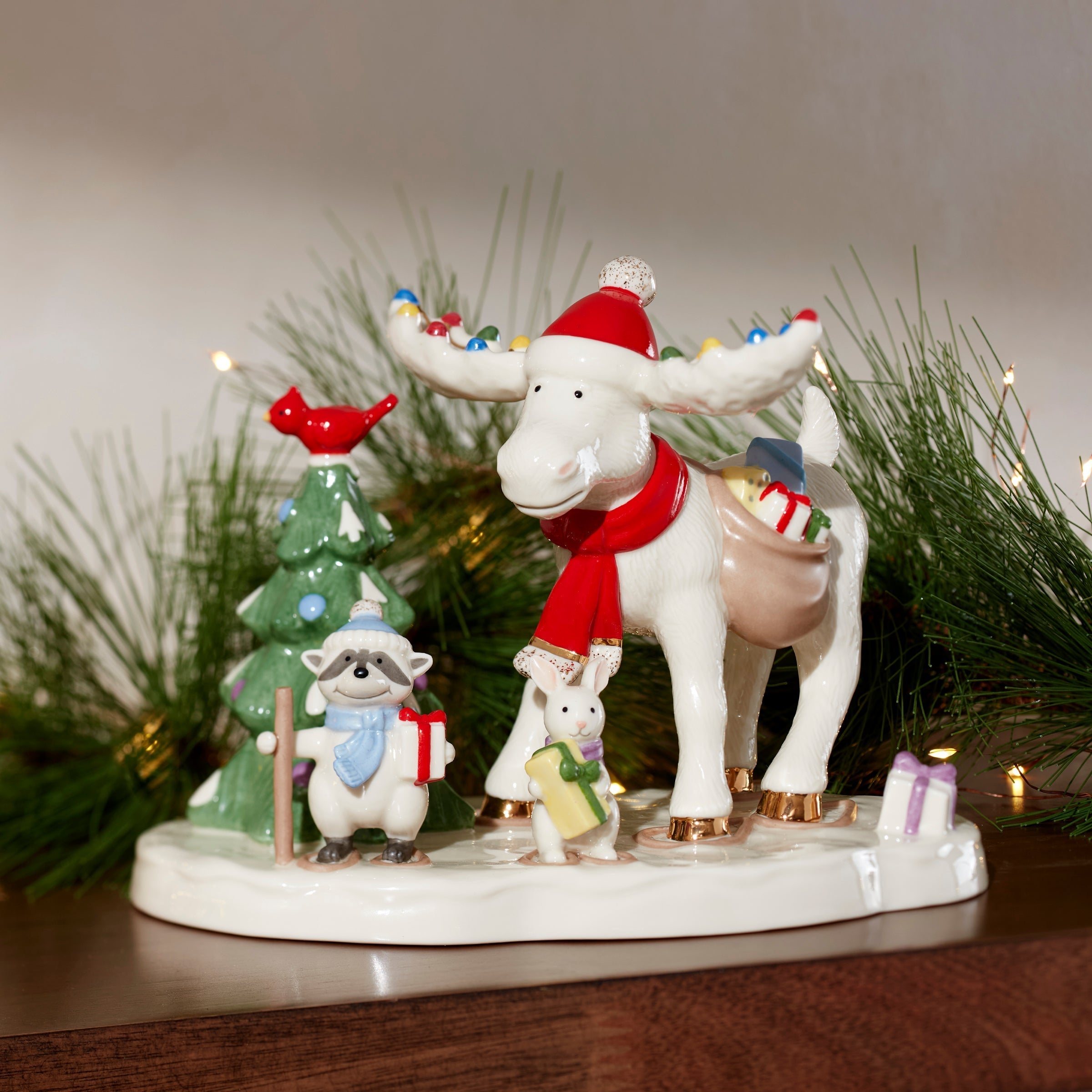 Lenox Everyday Flatware Marcel The Moose Delivering Gifts Figurine - Image 3