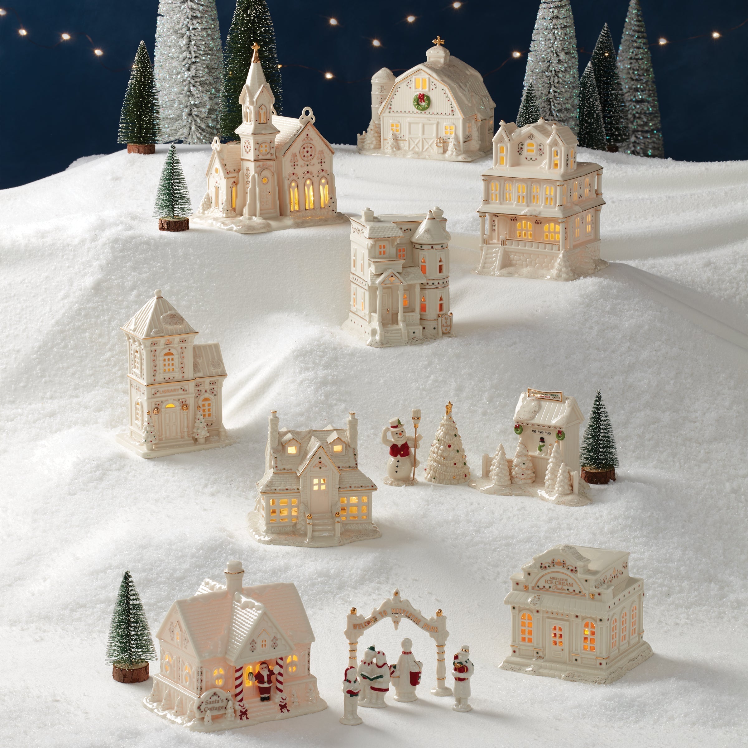 Lenox Everyday Flatware Mistletoe Park Lit Barn Figurine - Image 7