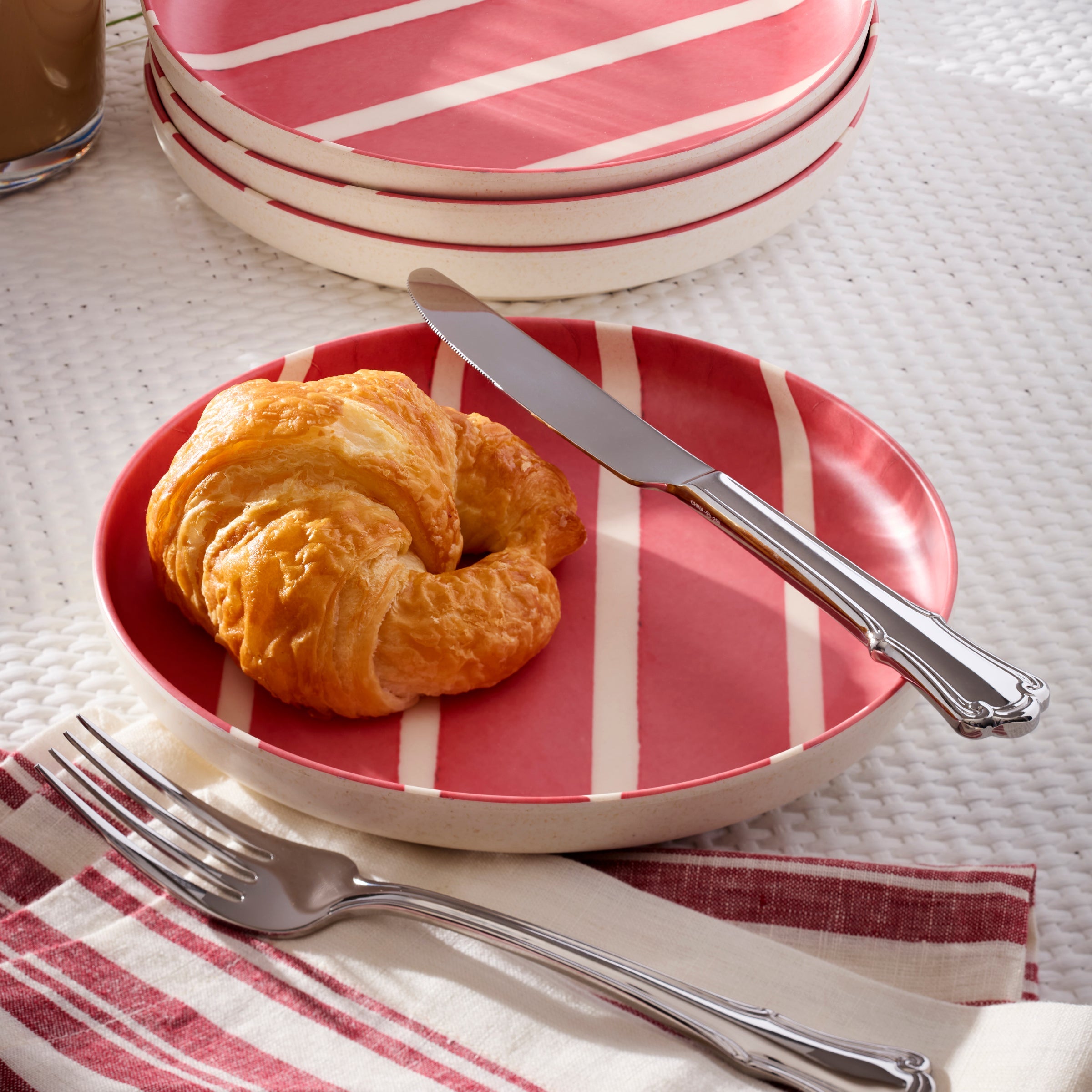 Lenox Everyday Flatware 24 Seven Melamine Aweigh We Go 24-Piece Dinnerware Set - Image 10