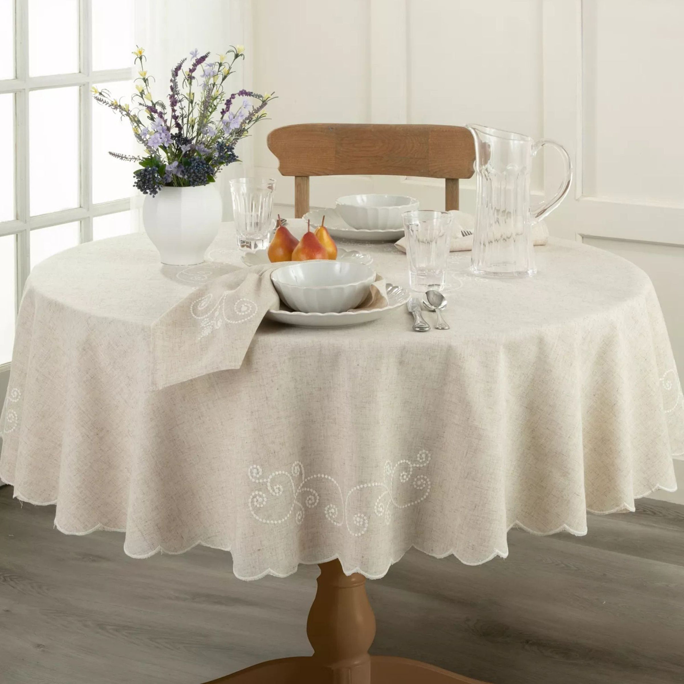 Lenox Everyday Flatware French Perle Linen Embroidered 70x70 Round Tablecloth