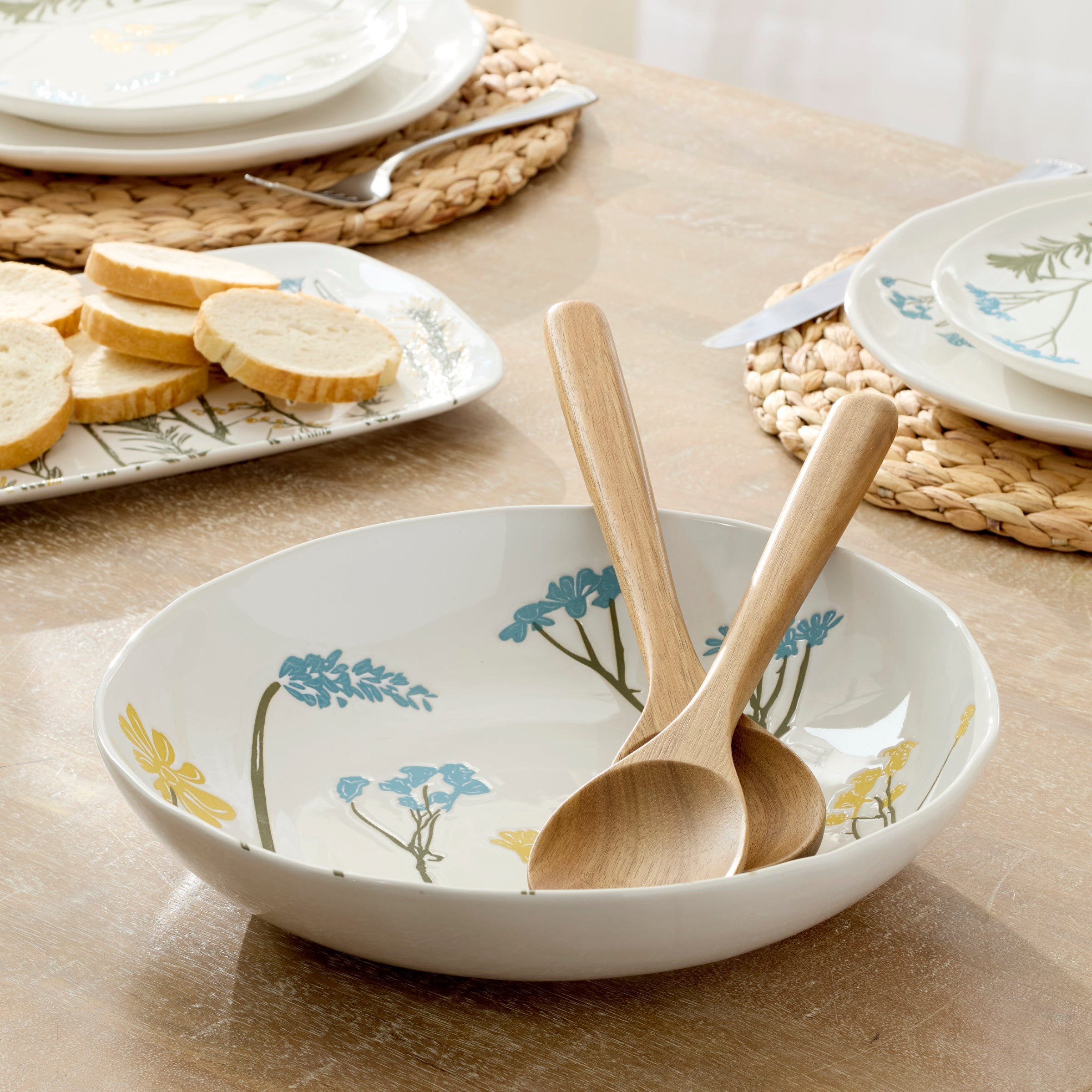 Lenox Everyday Flatware Wildflowers Salad Bowl with Servers - Image 4