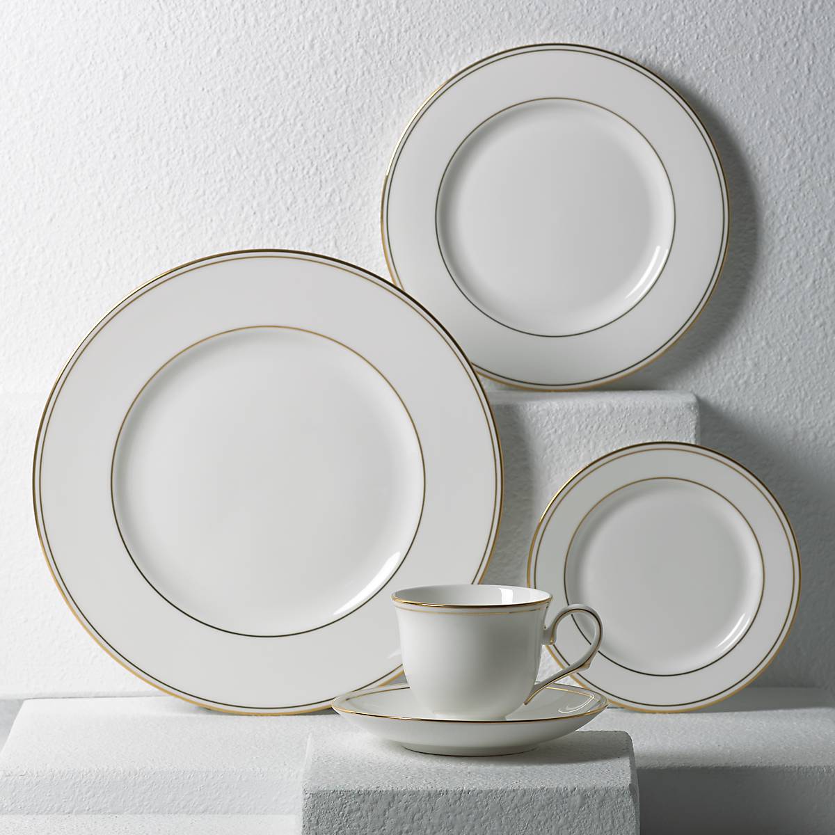 Lenox Everyday Flatware Federal Gold 5-Piece Place Setting - Image 3