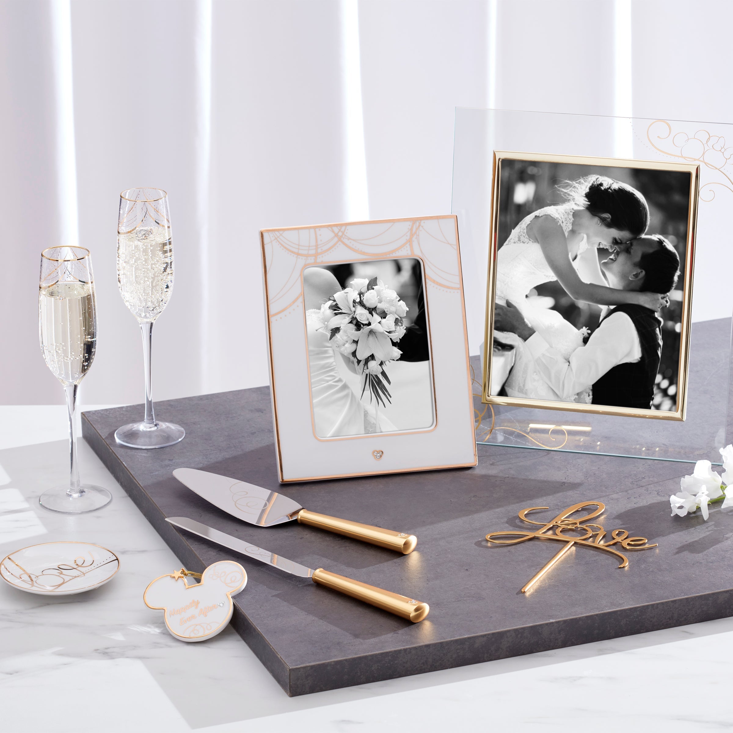 Lenox Everyday Flatware Disney Bridal 8x10 Photo Frame - Image 2