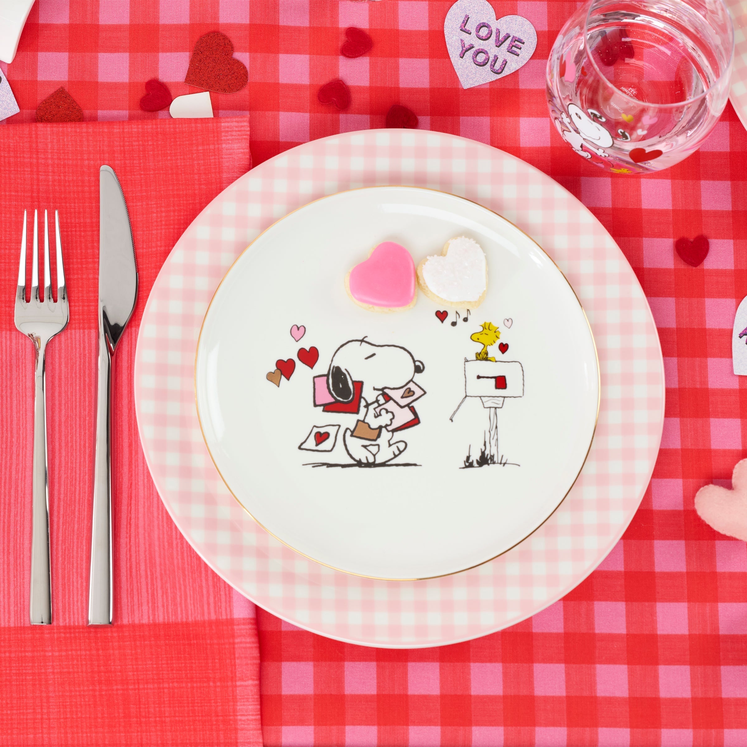 Lenox Everyday Flatware Gingham Pink Dinner Plates, Set of 4 - Image 5