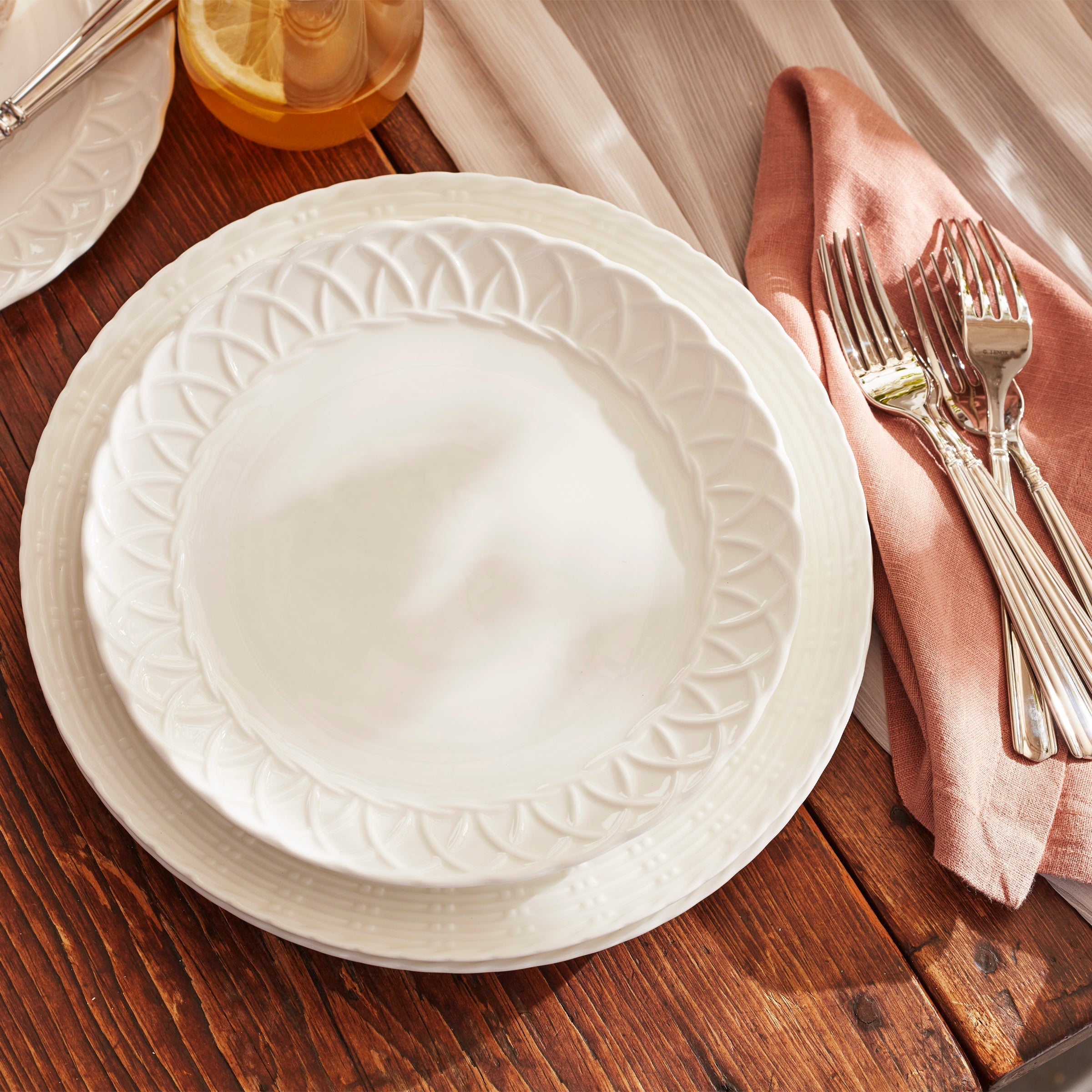 Lenox Everyday Flatware Wicker Creek 12-Piece Dinnerware Set - Image 9