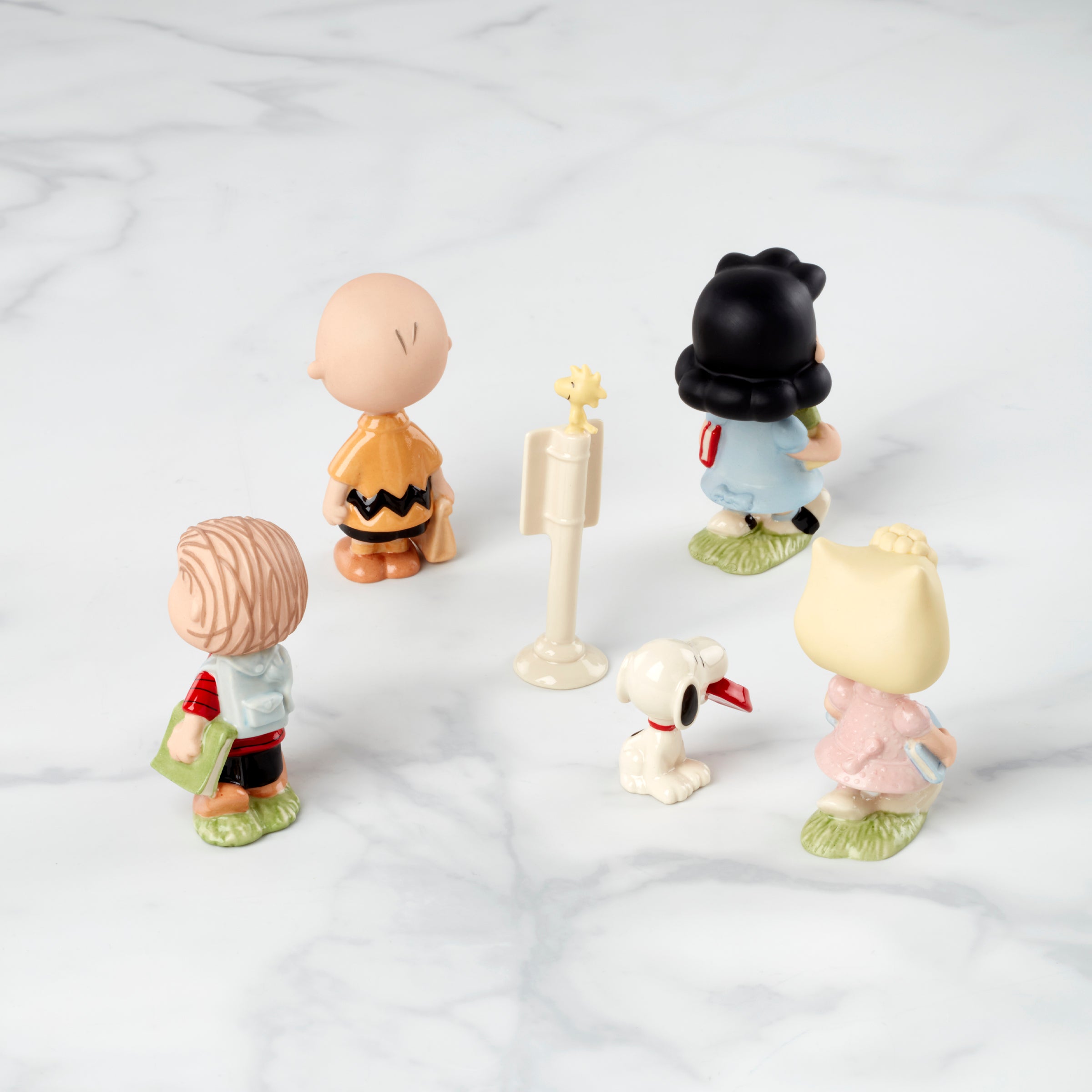 Lenox Everyday Flatware Peanuts 6-Piece Back To School Figurine Set - Image 2