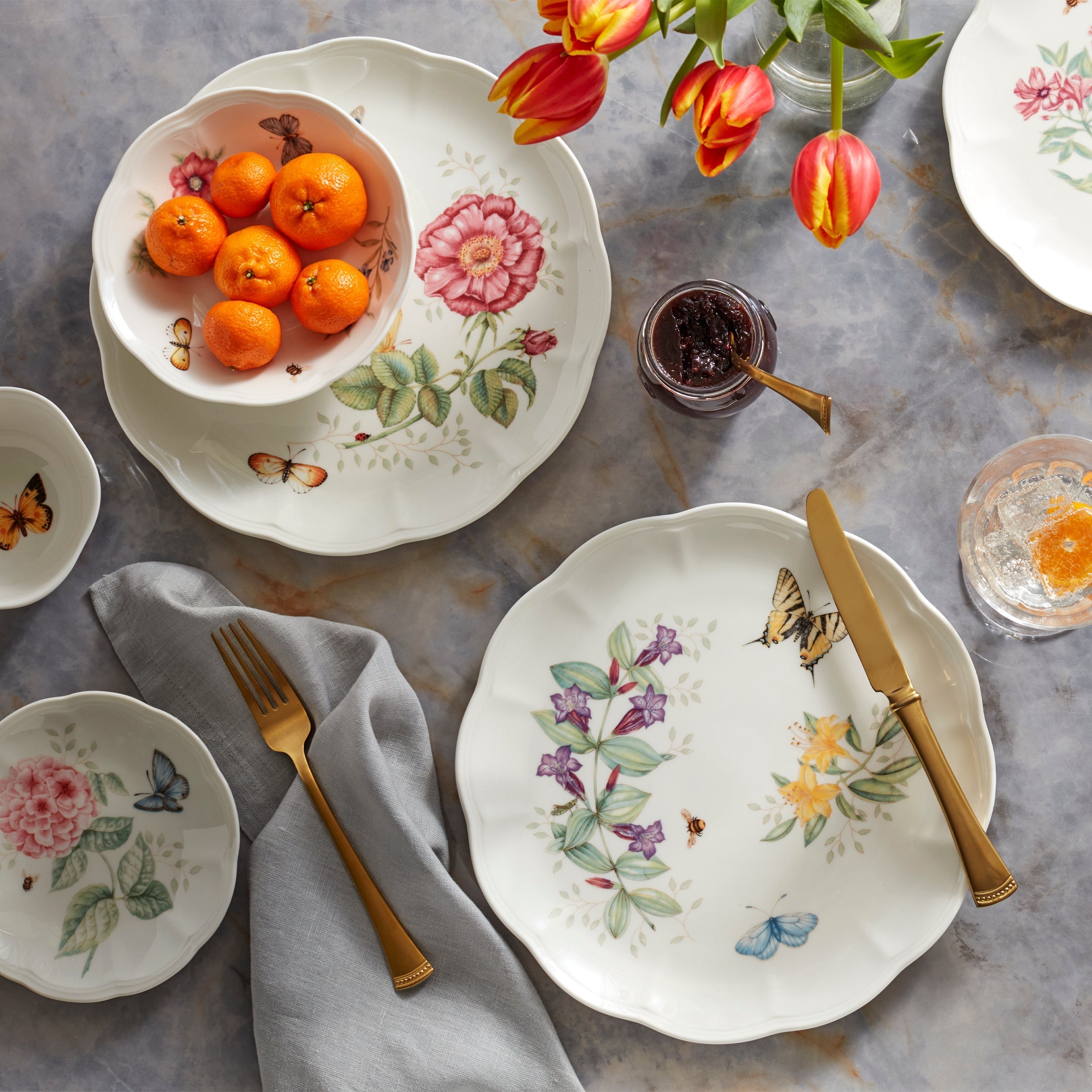 Lenox Everyday Flatware Butterfly Meadow 28-Piece Dinnerware Set - Image 3