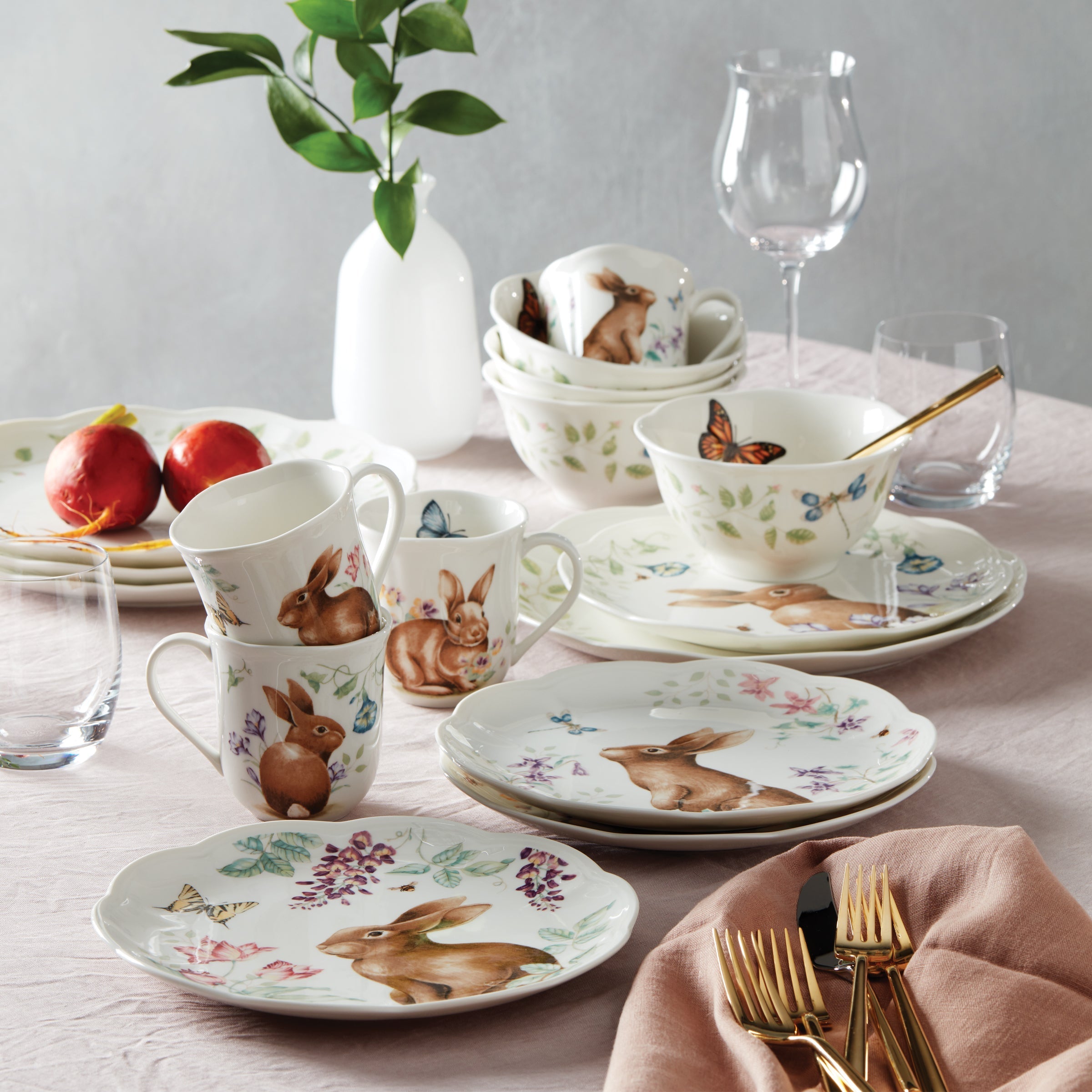 Lenox Everyday Flatware Butterfly Meadow Bunny 16-Piece Dinnerware Set - Image 3