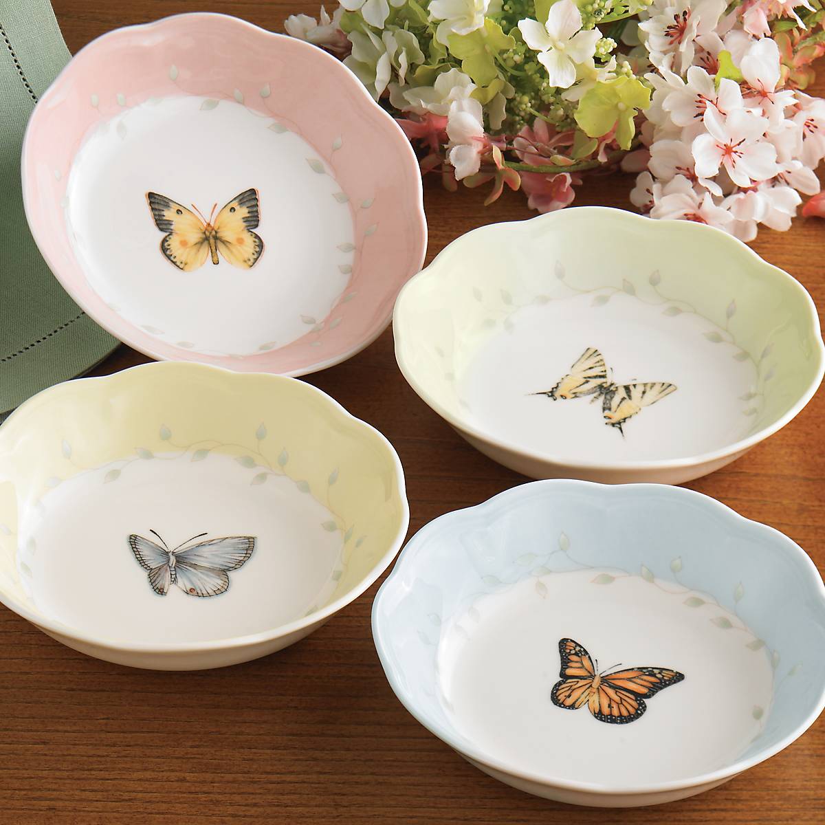 Lenox Everyday Flatware Butterfly Meadow Fruit Bowls, Set 4 - Image 3