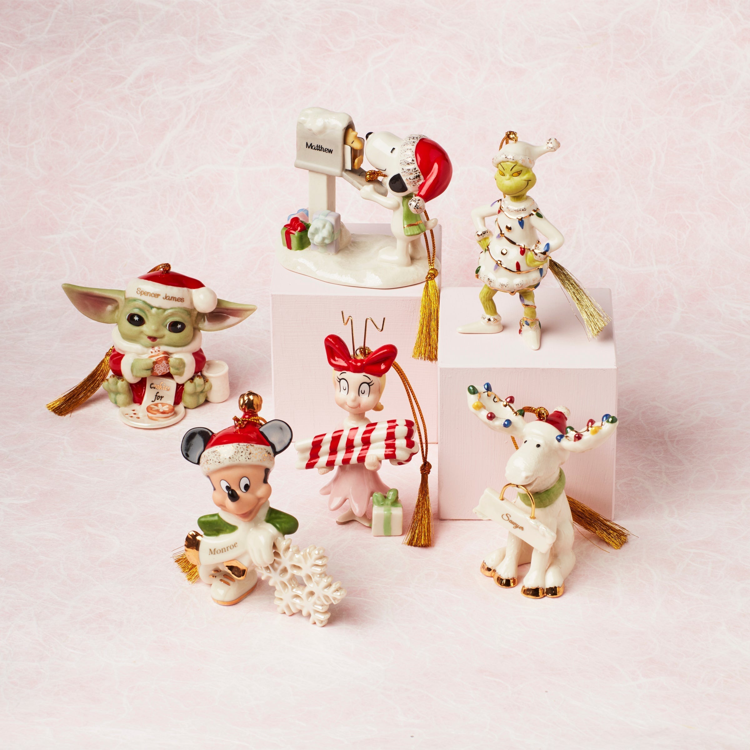 Lenox Everyday Flatware Personalized Snoopy's Letter to Santa Ornament - Image 4