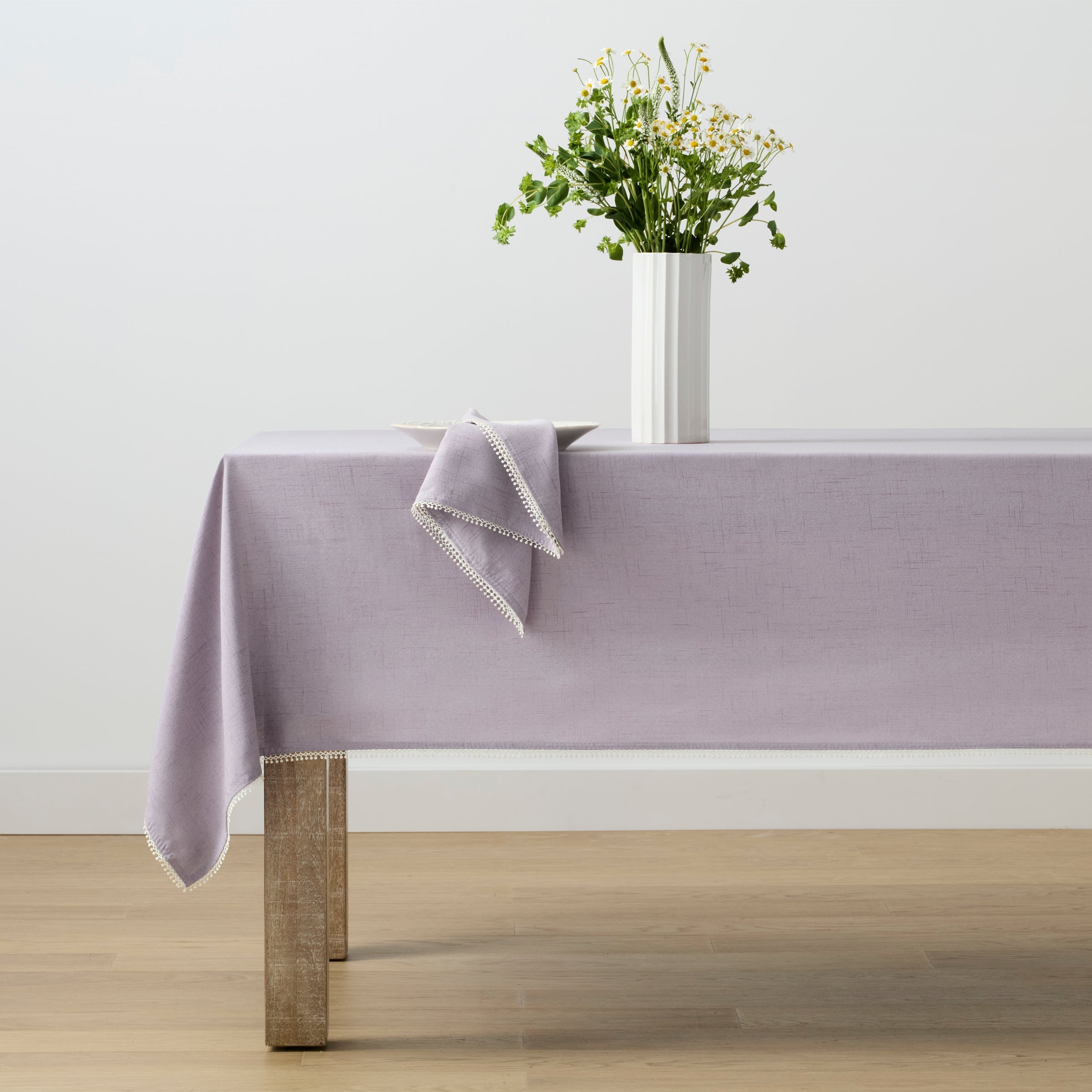 Lenox Everyday Flatware French Perle Violet 60x84 Tablecloth - Image 3