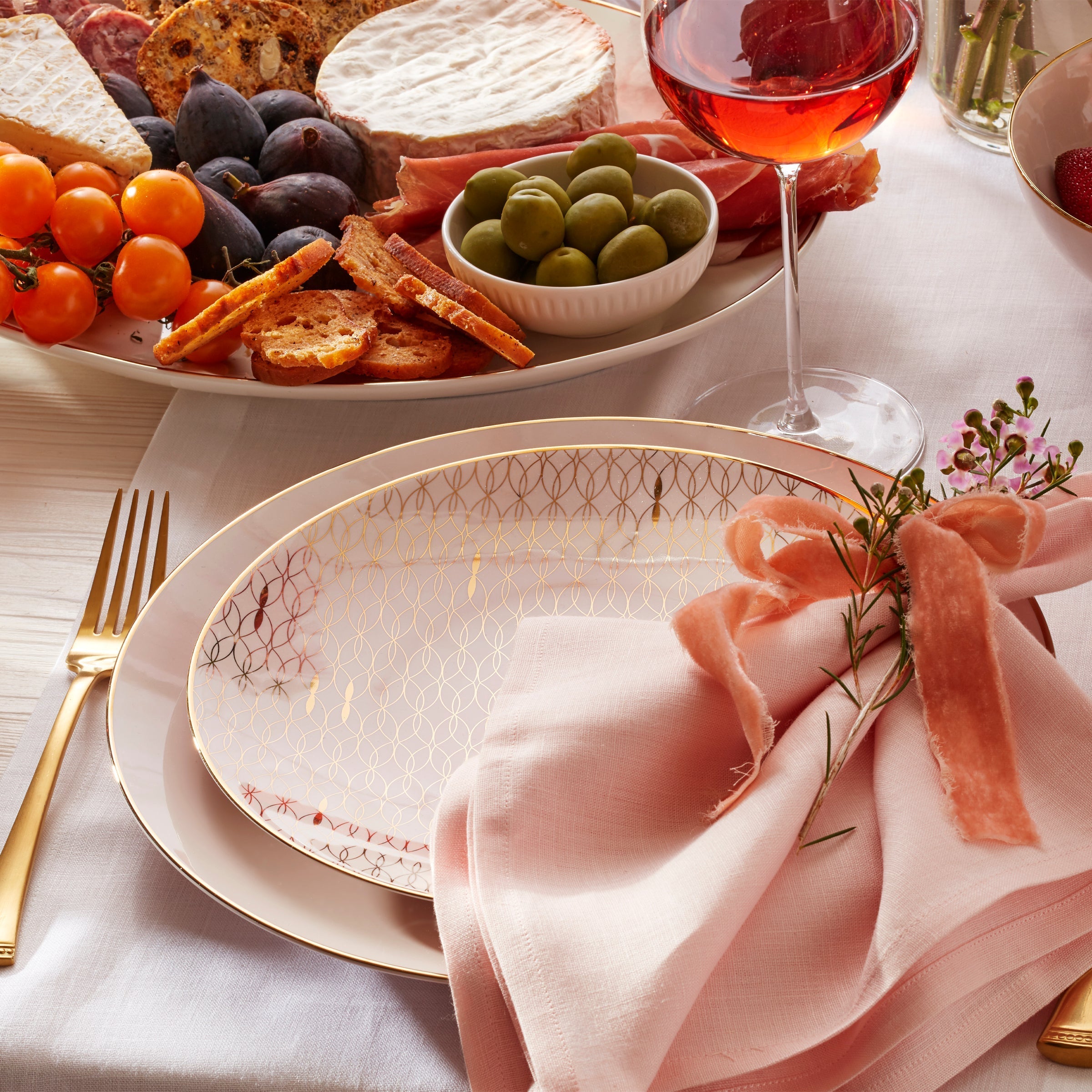Lenox Everyday Flatware Trianna Blush 12-Piece Dinnerware Set - Image 5
