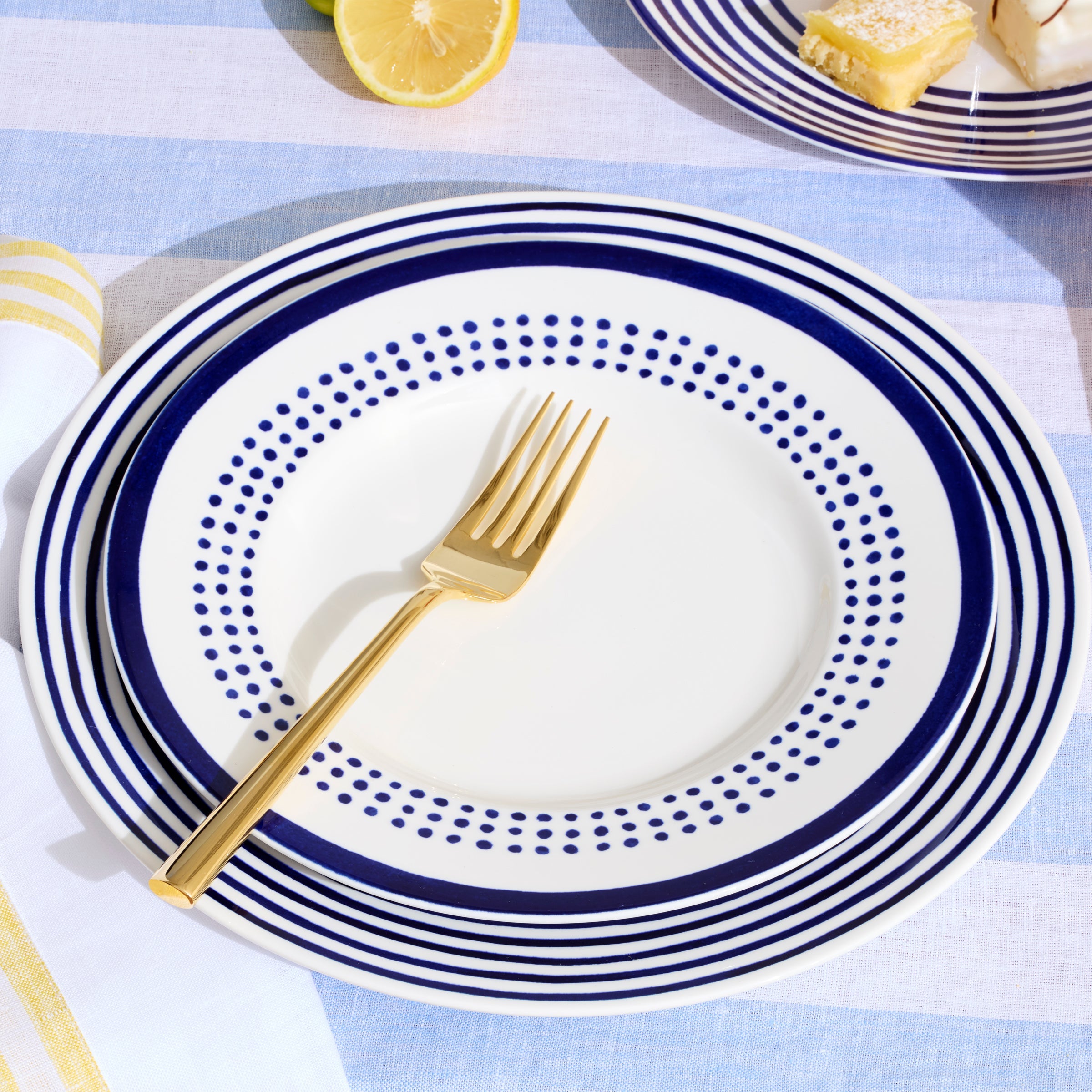 Lenox Everyday Flatware Charlotte Street East Dinner Plate - Image 2