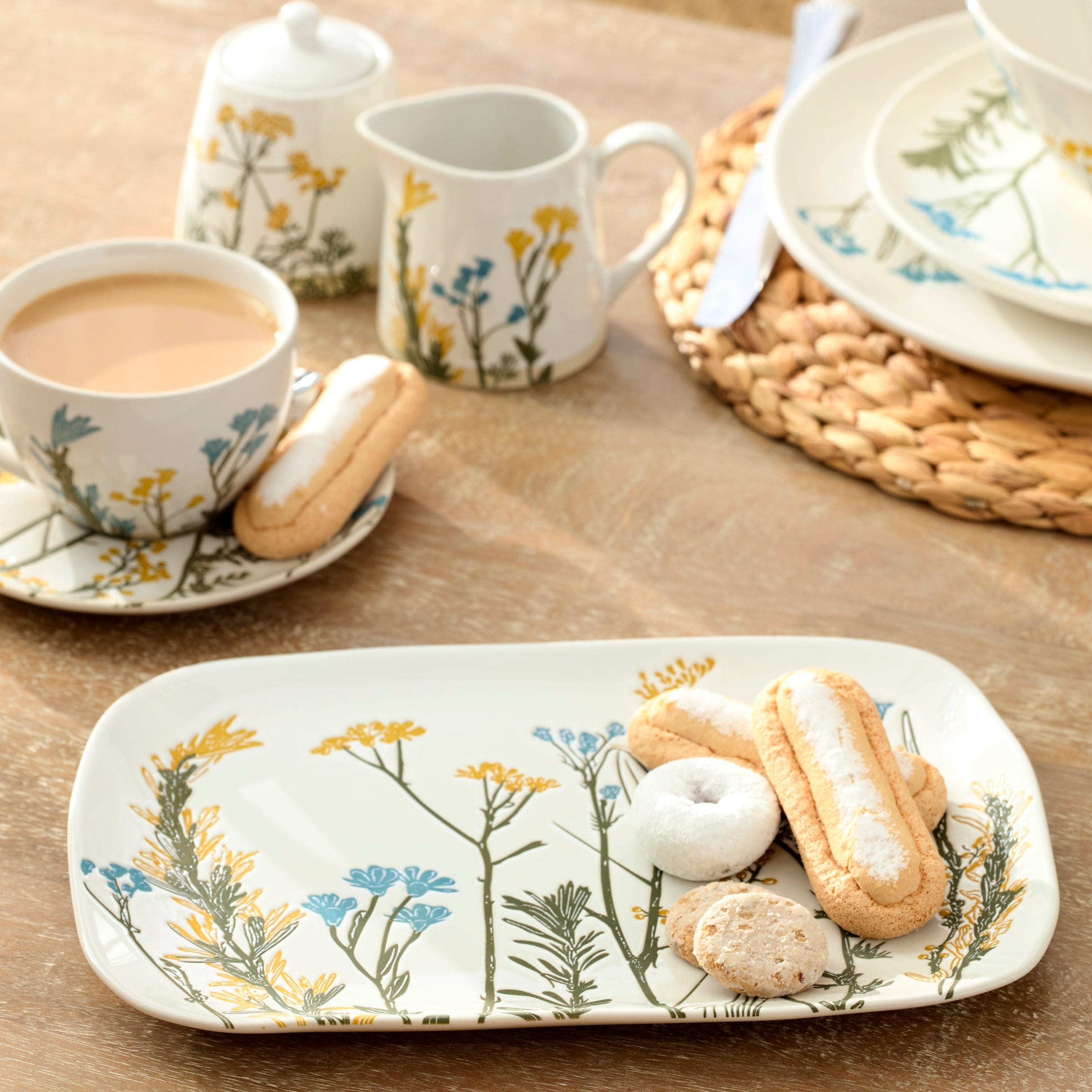 Lenox Everyday Flatware Wildflowers Sugar & Creamer Set - Image 5