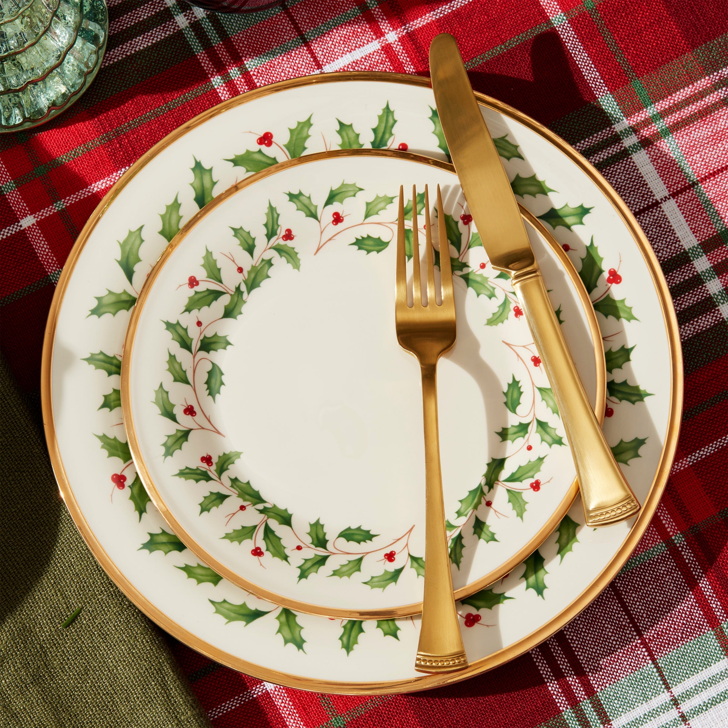 Lenox Everyday Flatware Holiday 18-Piece Dinnerware Set - Image 4