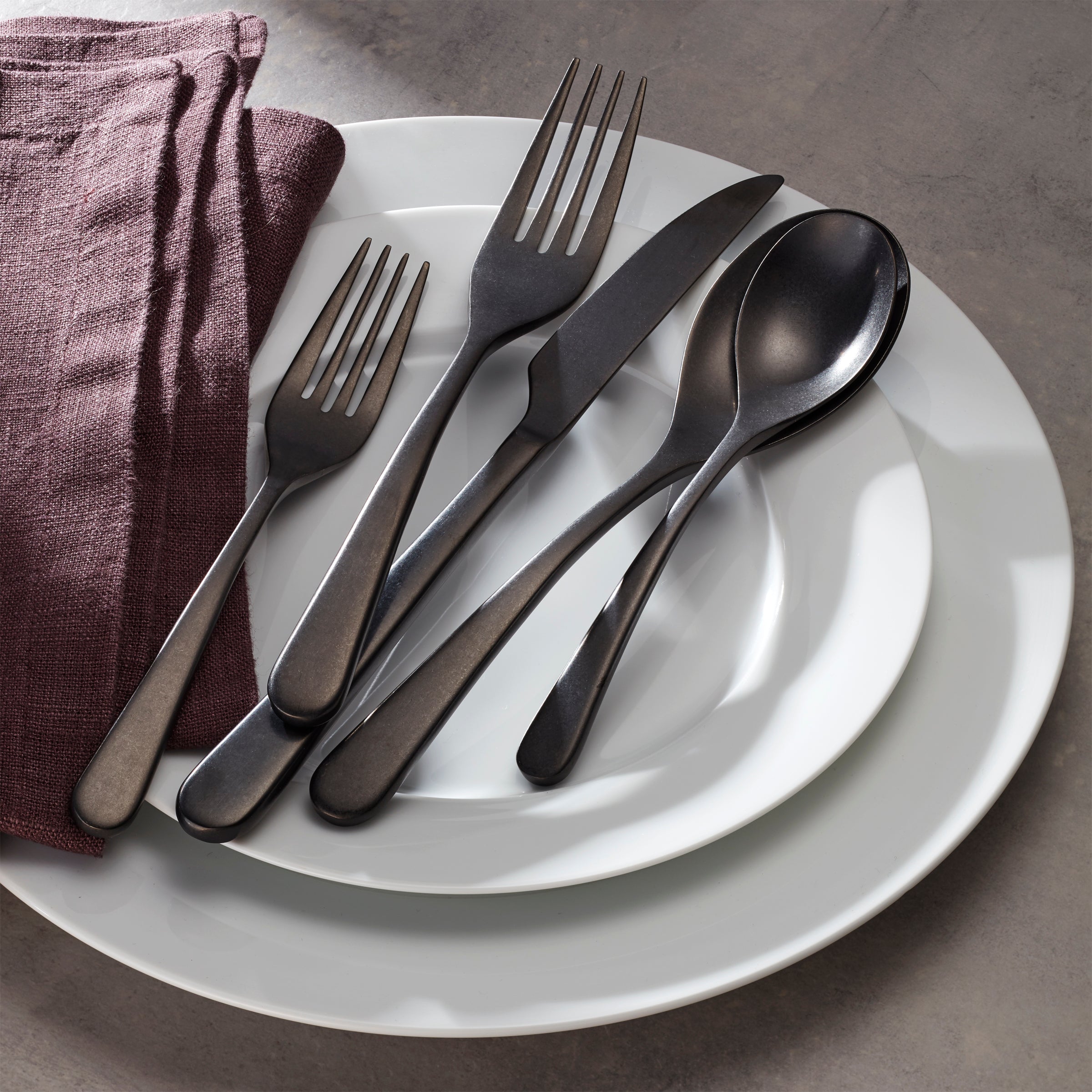 Lenox Everyday Flatware Kenbrook Black Vintage 20-Piece Flatware Set - Image 5