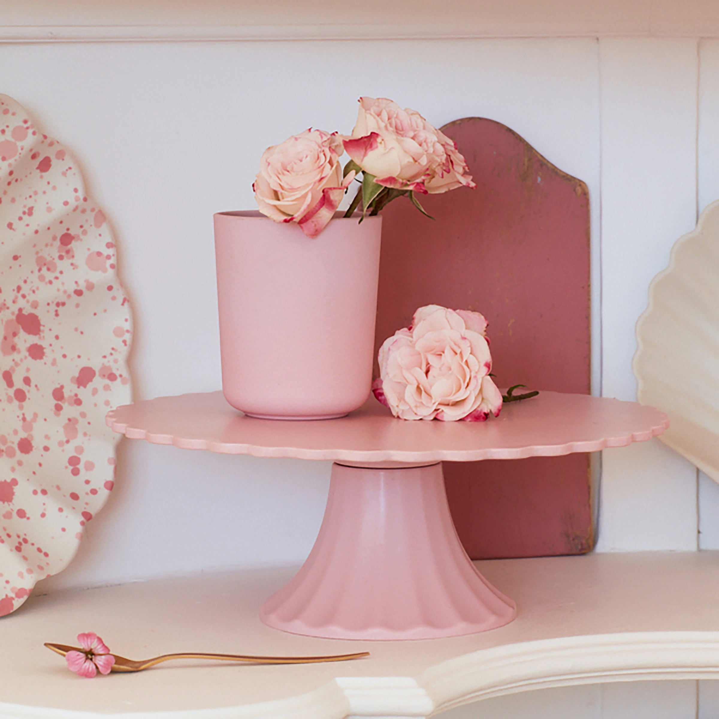 Lenox Everyday Flatware Bamboo Pink Medium Cake Stand - Image 3