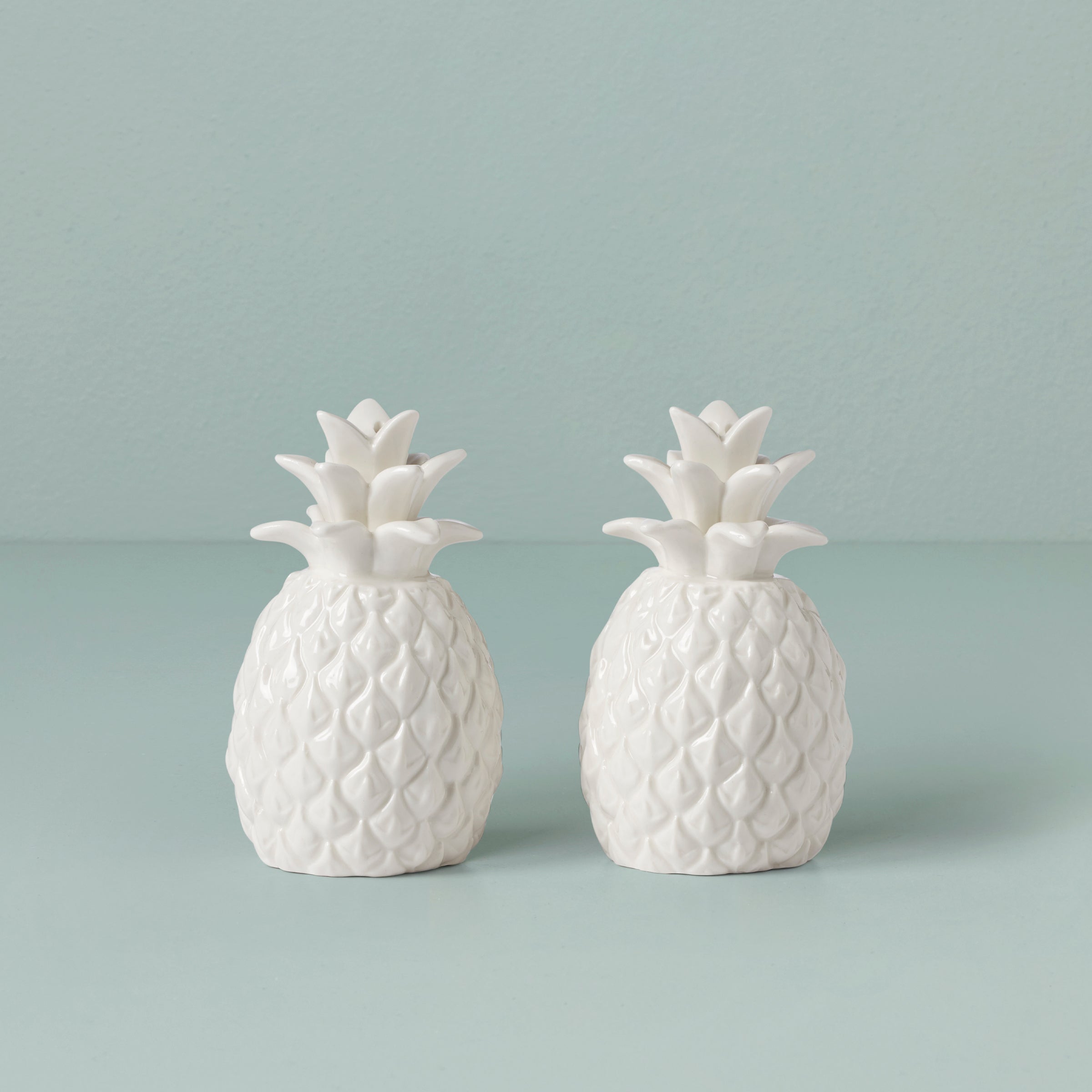 Lenox Everyday Flatware Wicker Creek Pineapple Salt & Pepper Set
