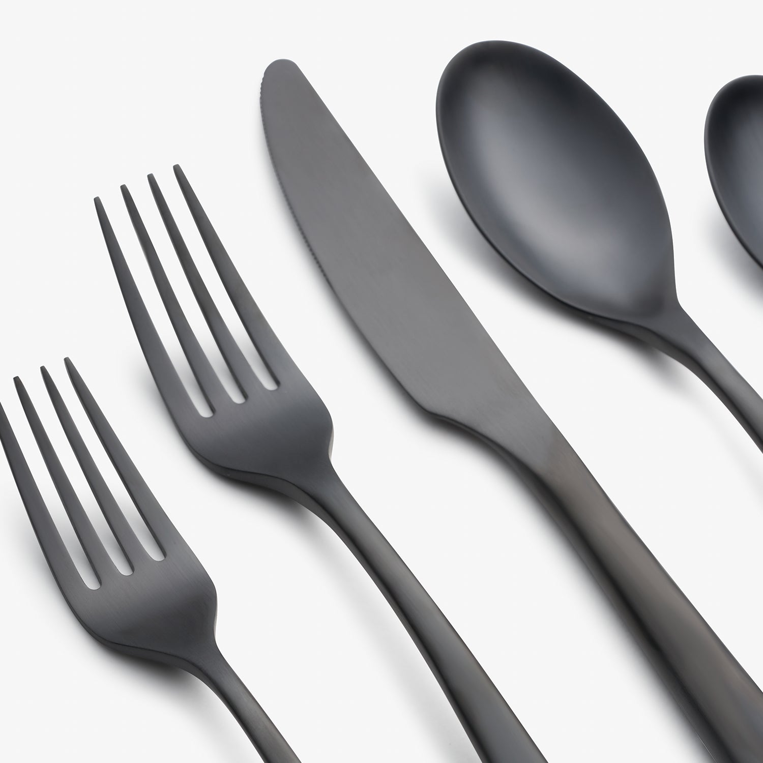 Lenox Everyday Flatware Averie Black Satin 20-Piece Flatware Set - Image 5