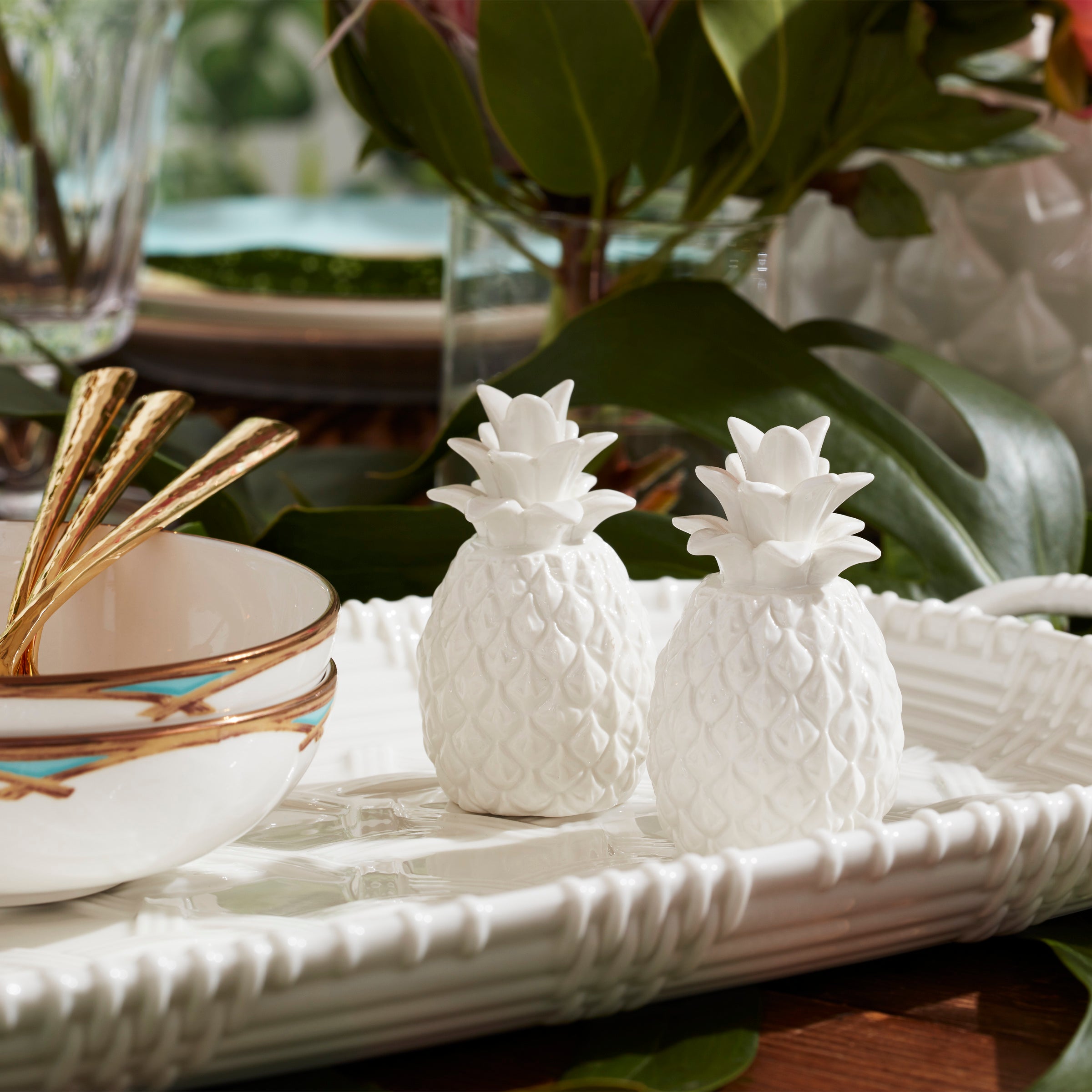Lenox Everyday Flatware Wicker Creek Pineapple Salt & Pepper Set - Image 3
