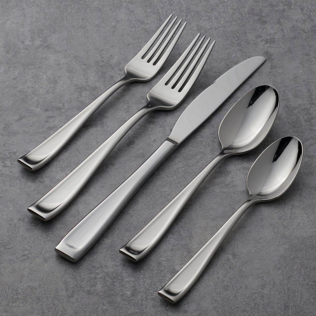 Lenox Everyday Flatware Moda 65-Piece Flatware Set - Image 4
