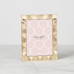 Lenox Everyday Flatware South Street Gold 8x10 Scallop Photo Frame
