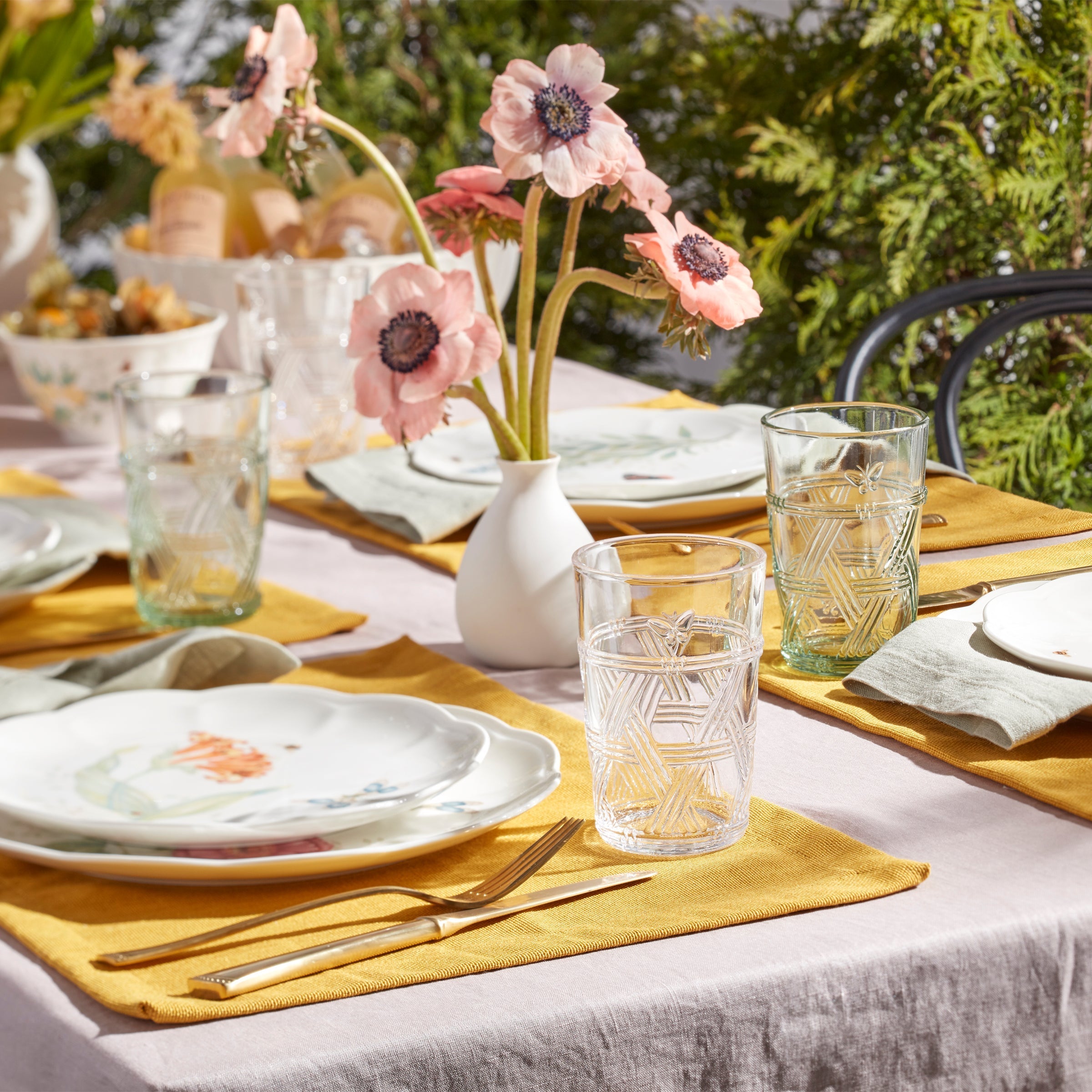 Lenox Everyday Flatware Butterfly Meadow Green Tall Glasses, Set of 4 - Image 3