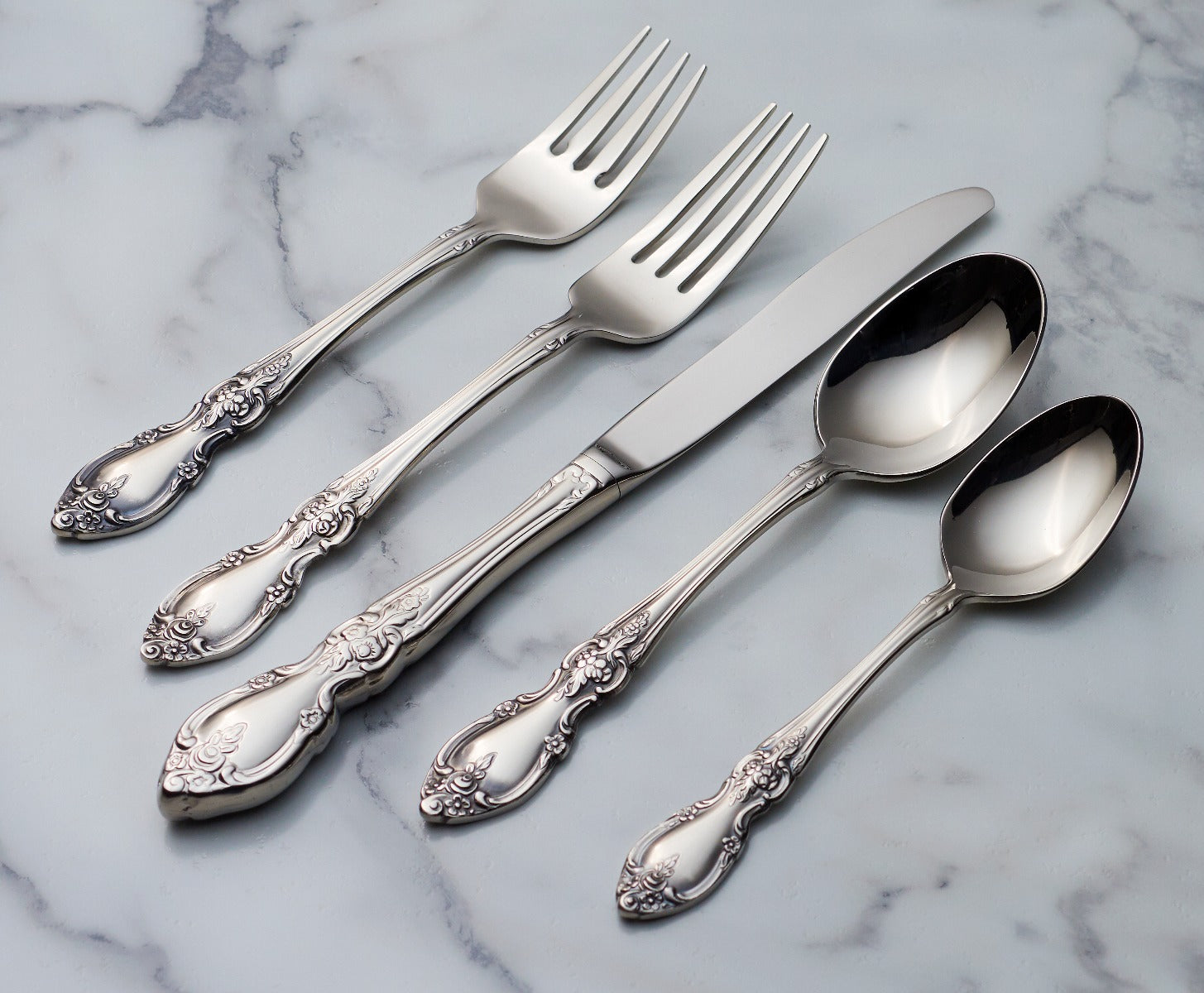 Lenox Everyday Flatware Louisiana 20-Piece Flatware Set - Image 2
