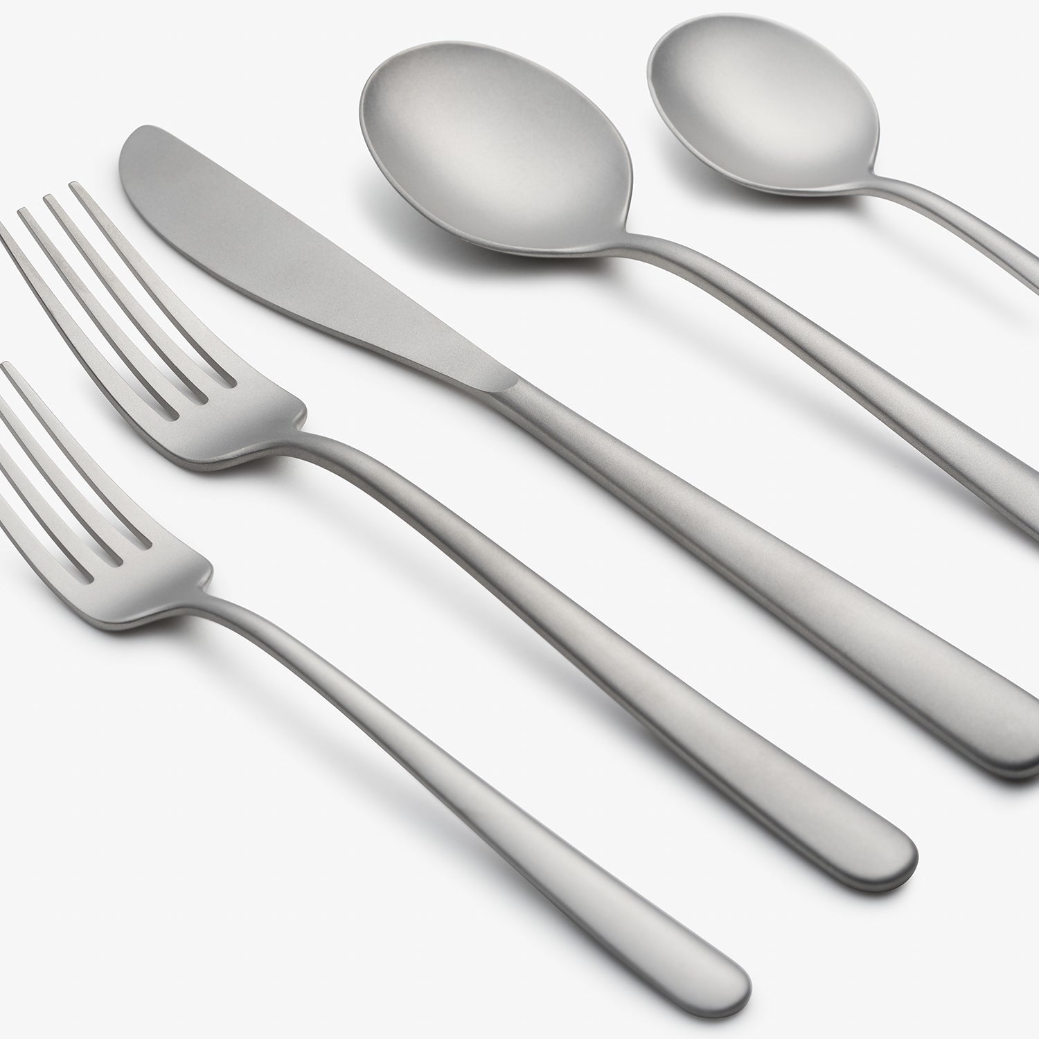 Lenox Everyday Flatware Lorenn Sand 20-Piece Flatware Set - Image 3