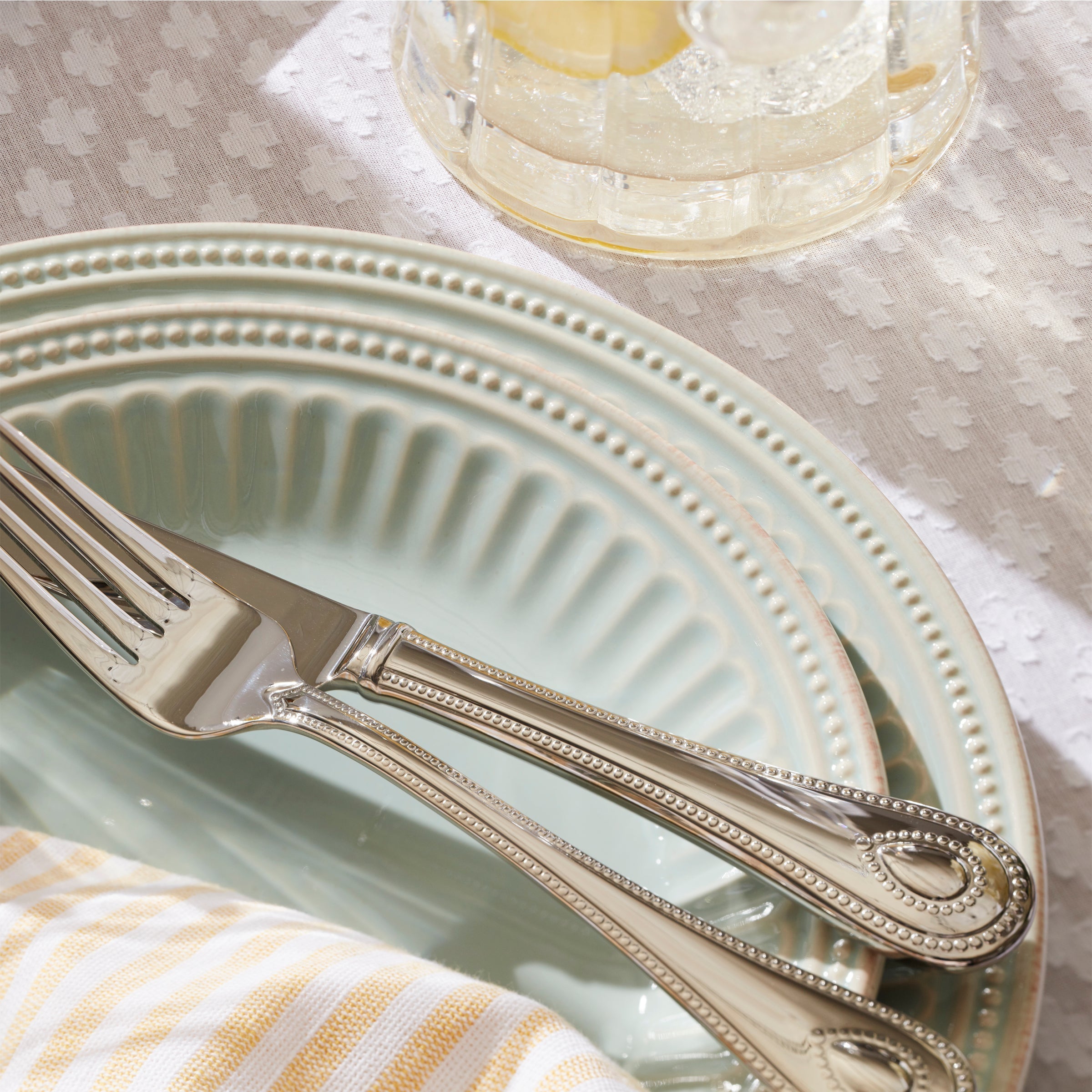 Lenox Everyday Flatware French Perle Groove Ice Blue 4-Piece Place Setting - Image 6
