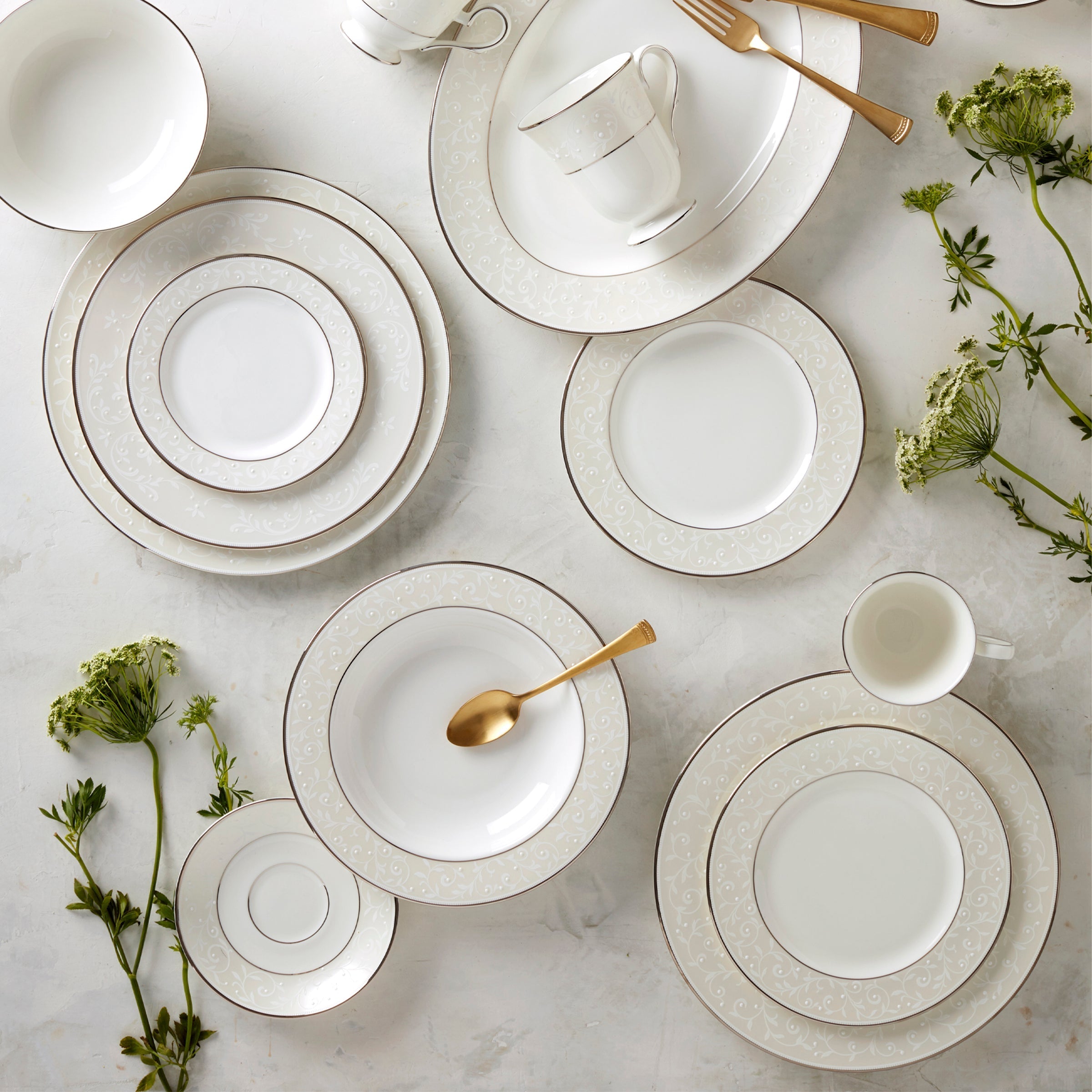Lenox Everyday Flatware Opal Innocence 5-Piece Place Setting - Image 4