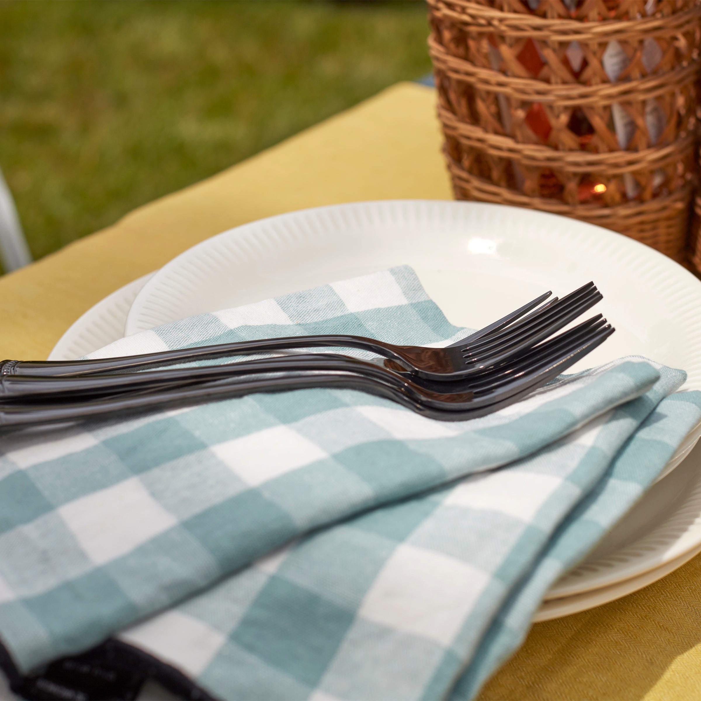 Lenox Everyday Flatware Profile White Dinner Plates, Set of 4 - Image 3