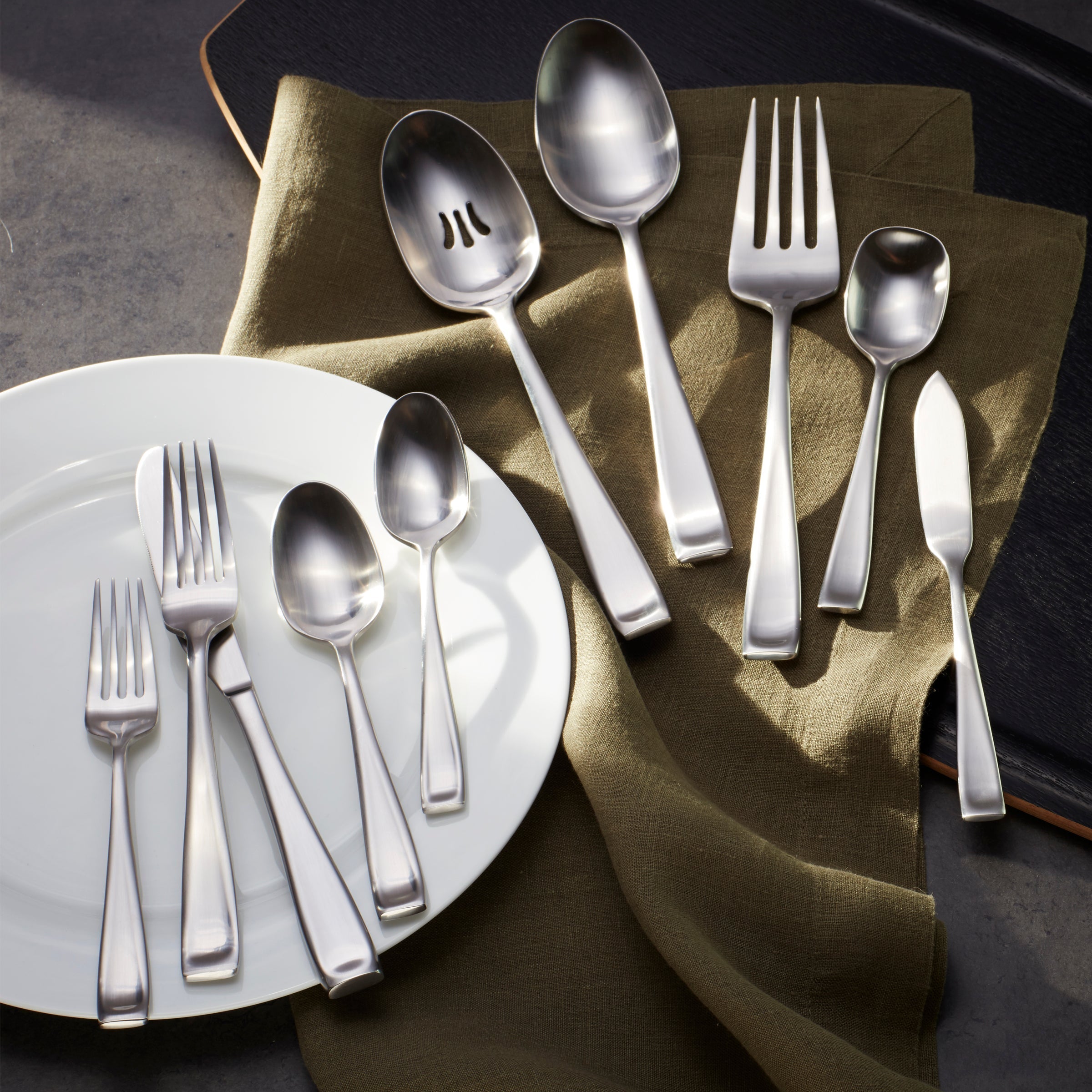 Lenox Everyday Flatware Moda Satin 65-Piece Flatware Set - Image 3