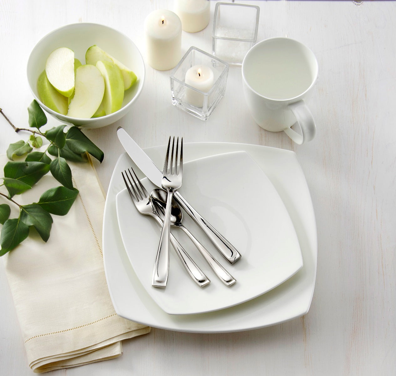 Lenox Everyday Flatware Moda 65-Piece Flatware Set - Image 3