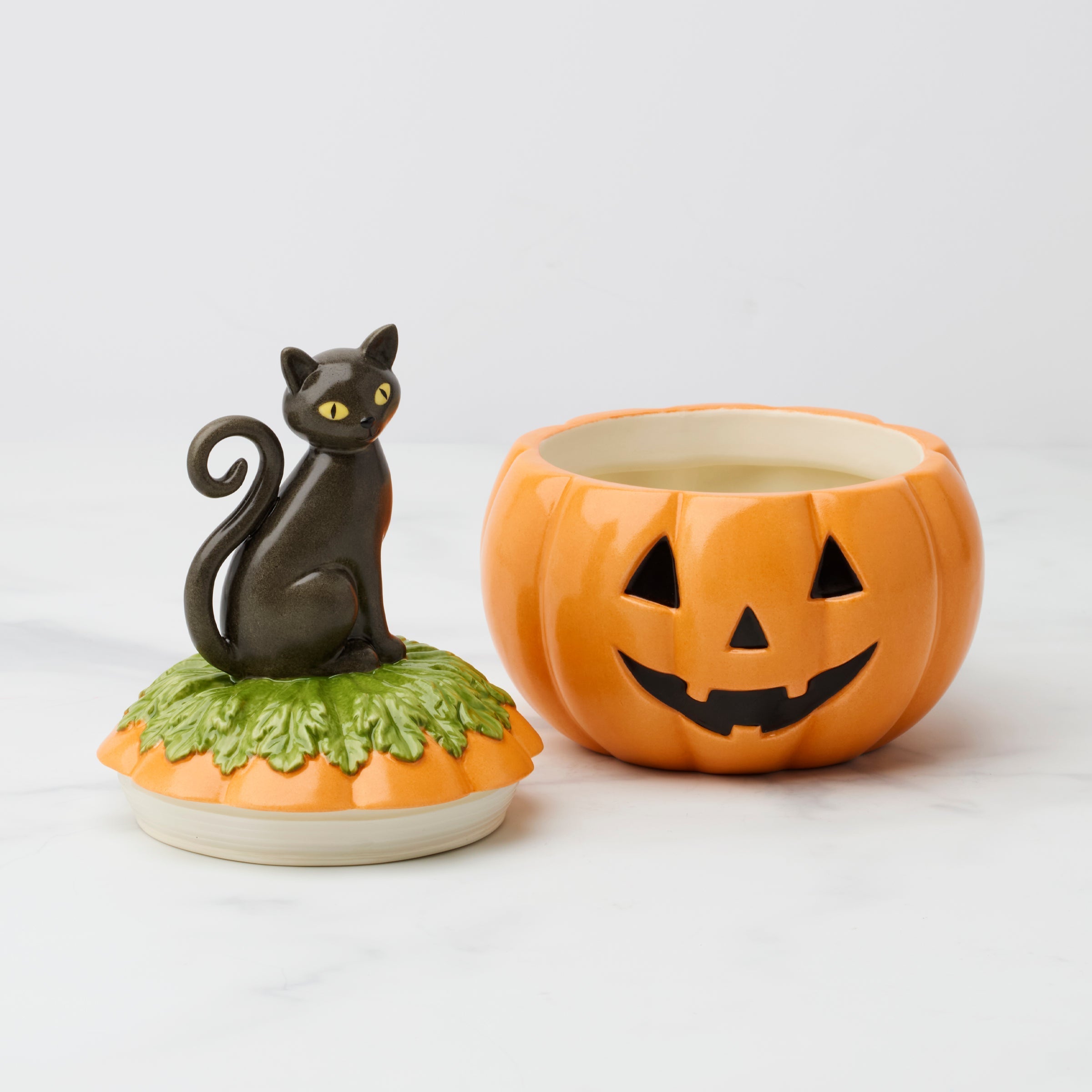 Lenox Everyday Flatware Haunted Halloween Covered Candy Jar - Image 3