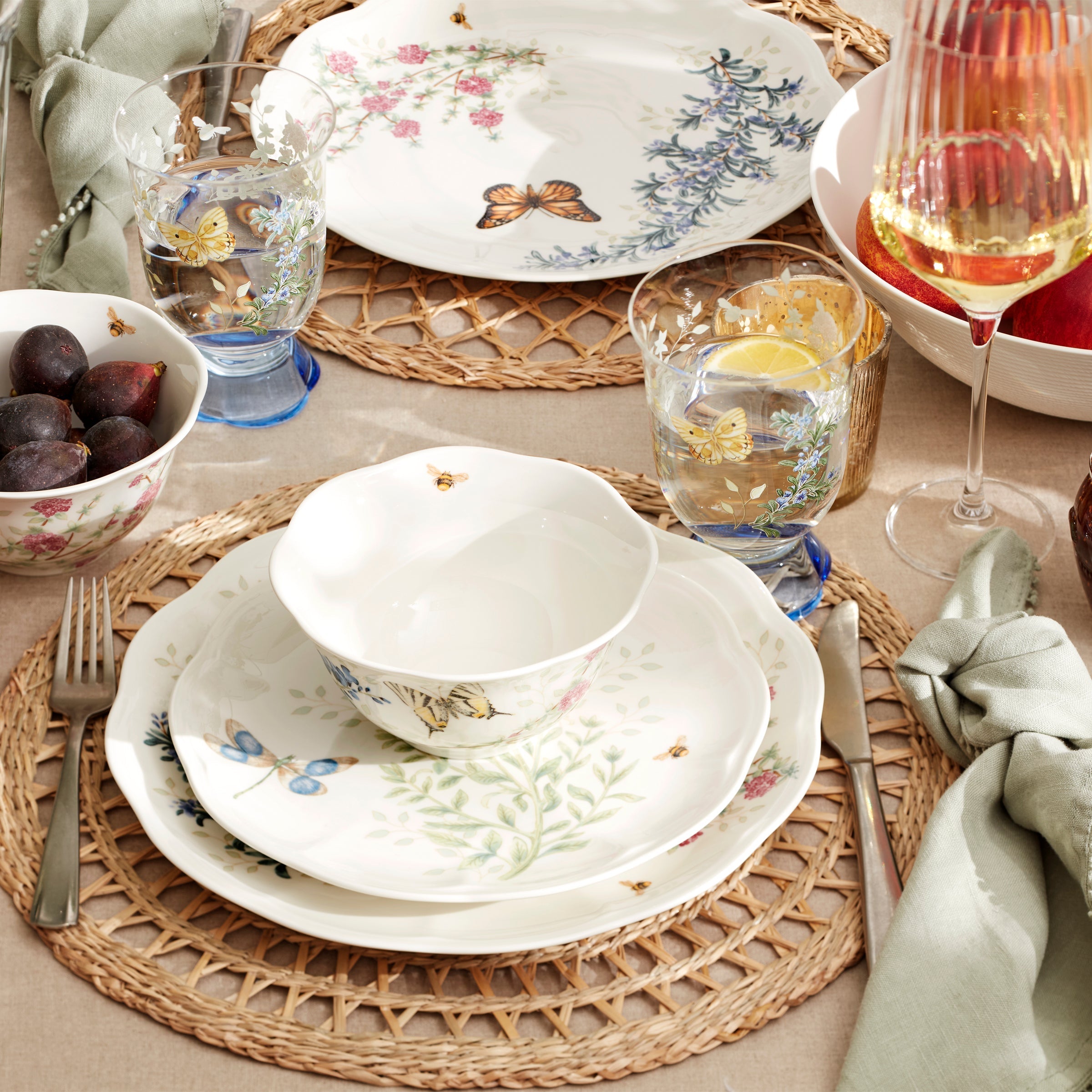 Lenox Everyday Flatware Butterfly Meadow Herbs 12-Piece Dinnerware Set - Image 6
