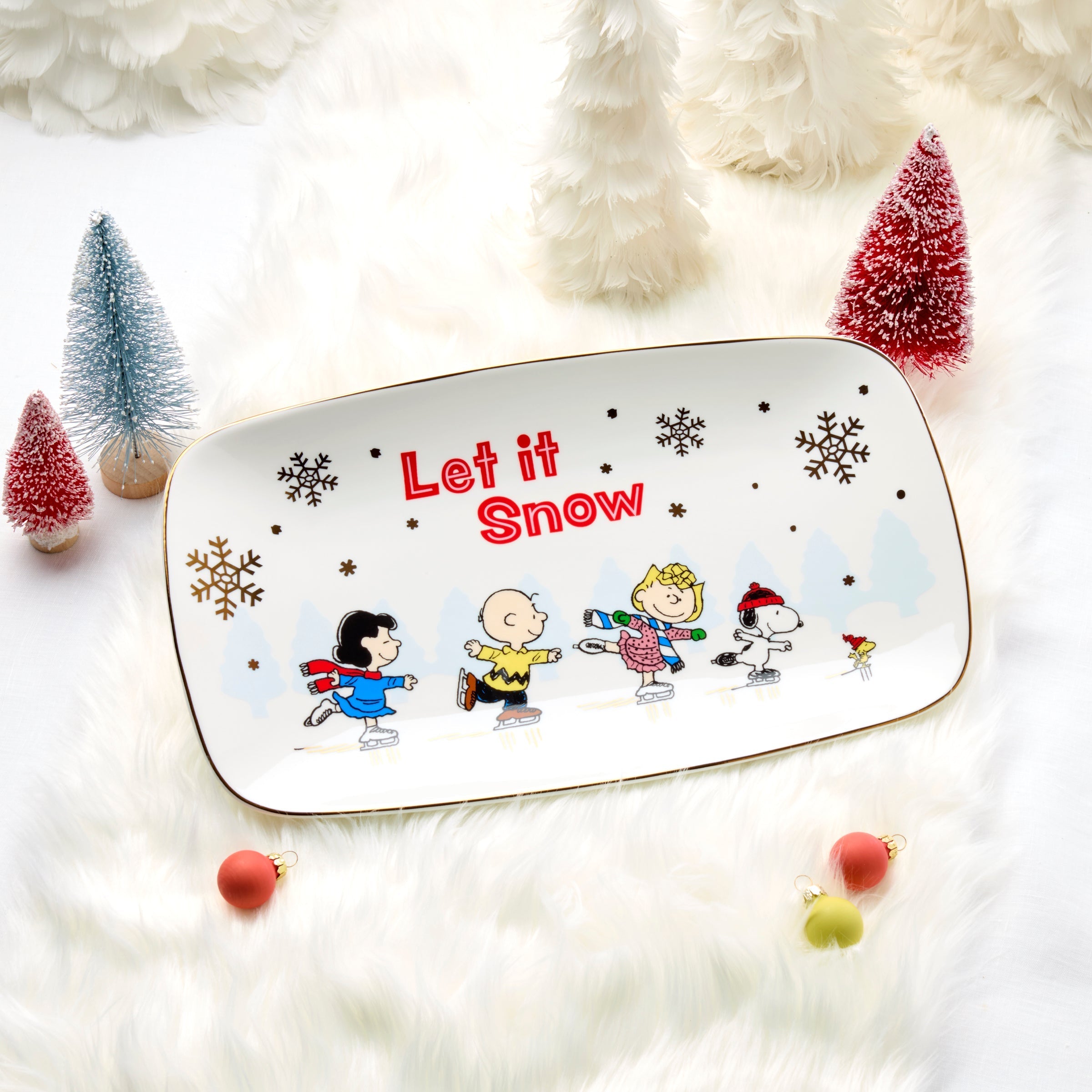 Lenox Everyday Flatware Snoopy Skating Hors d'Oeuvres Tray - Image 2