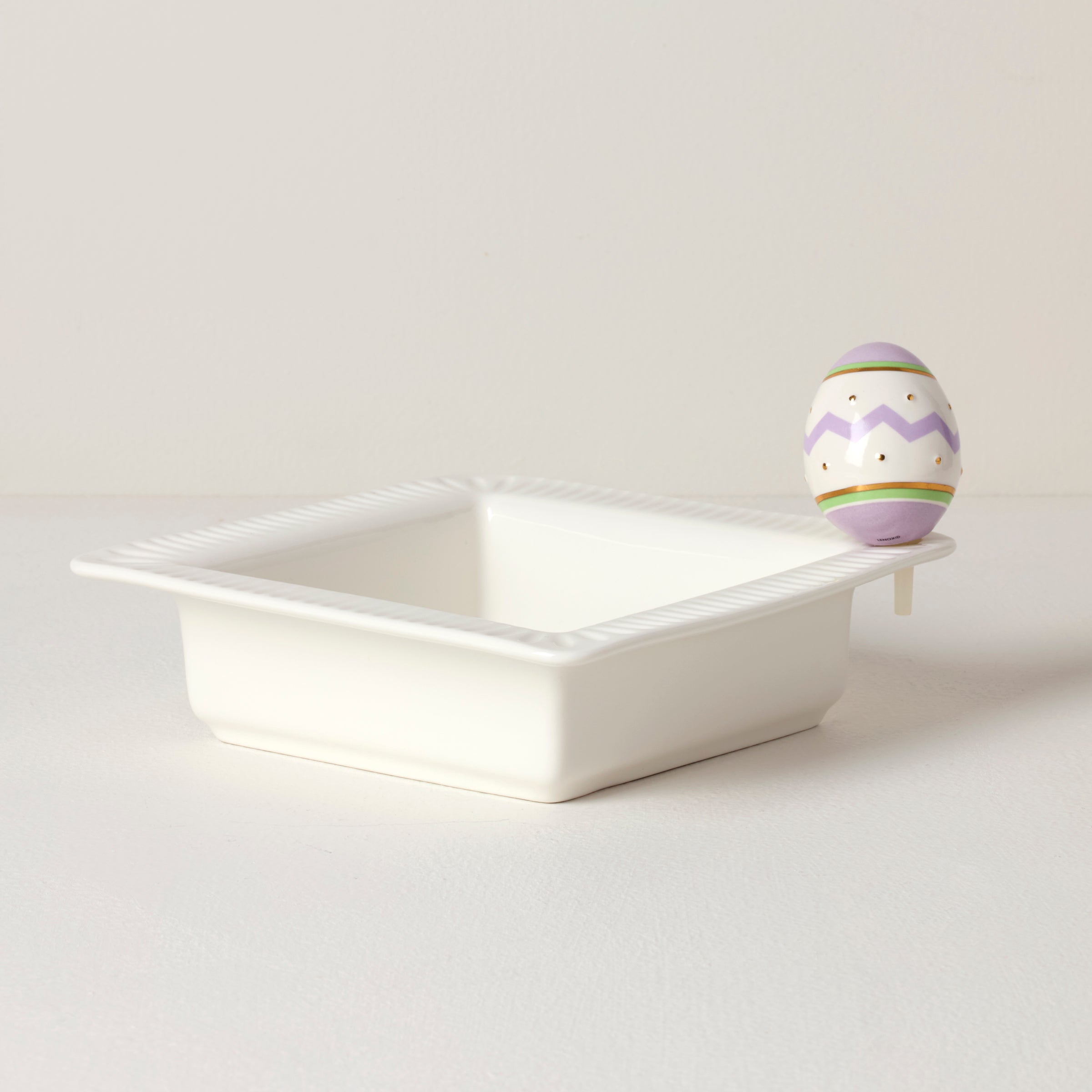 Lenox Everyday Flatware Profile Poppers Square Bowl & Easter Egg Set