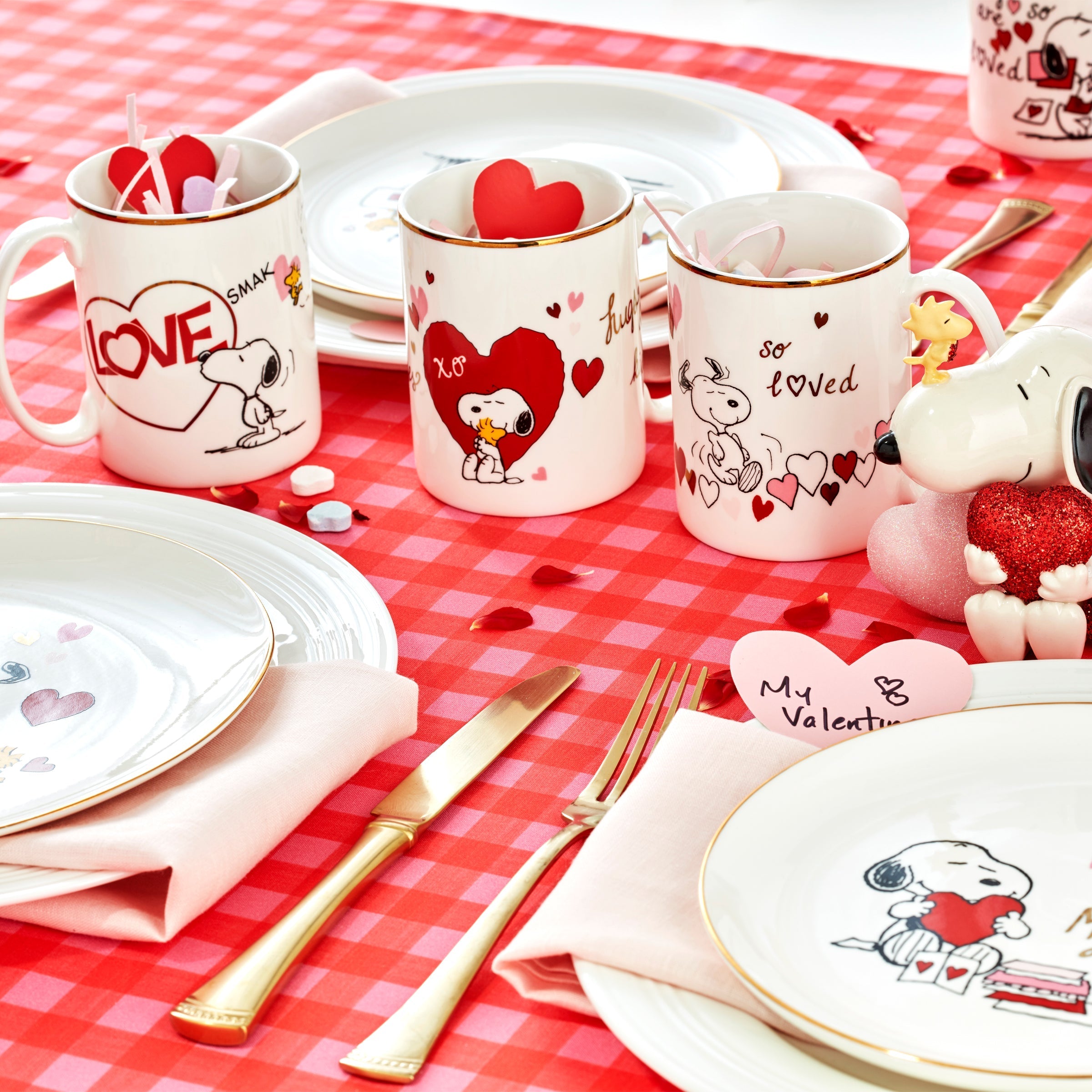 Lenox Everyday Flatware Snoopy Valentine's Day Mugs, Set of 4 - Image 5