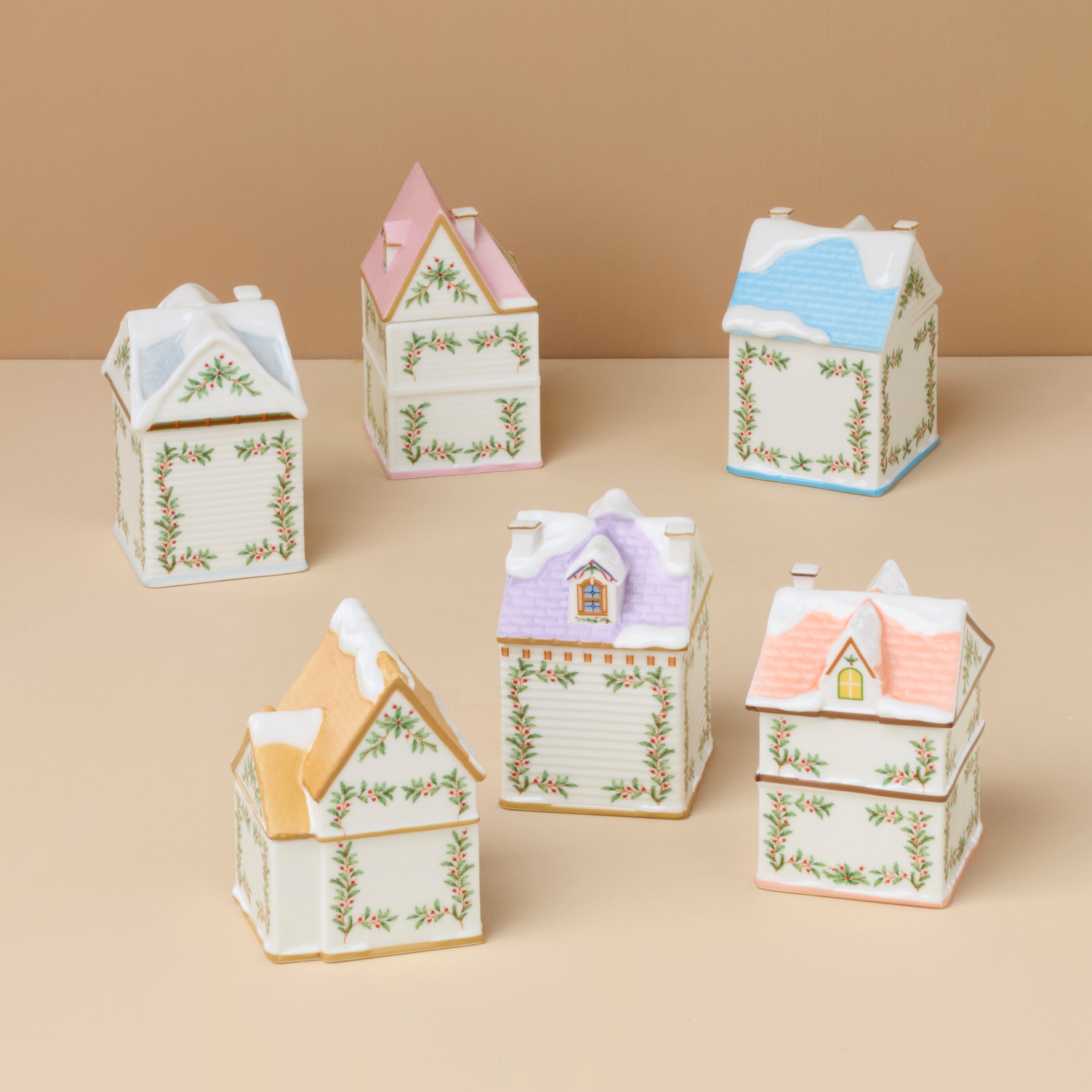 Lenox Everyday Flatware Lenox Spice Village 6-Piece Christmas Spice Jar Set - Image 2
