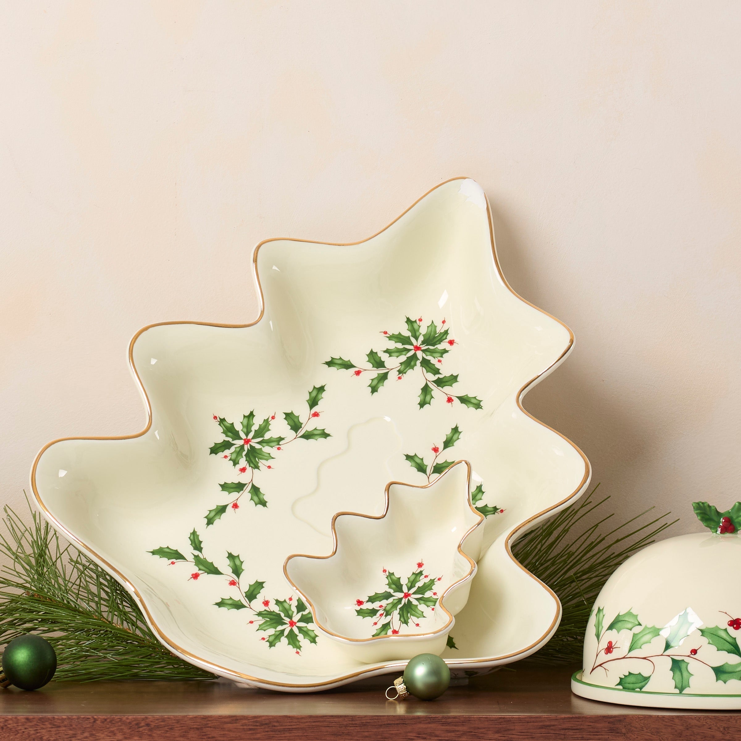 Lenox Everyday Flatware Holiday Tree Chip & Dip Set - Image 3