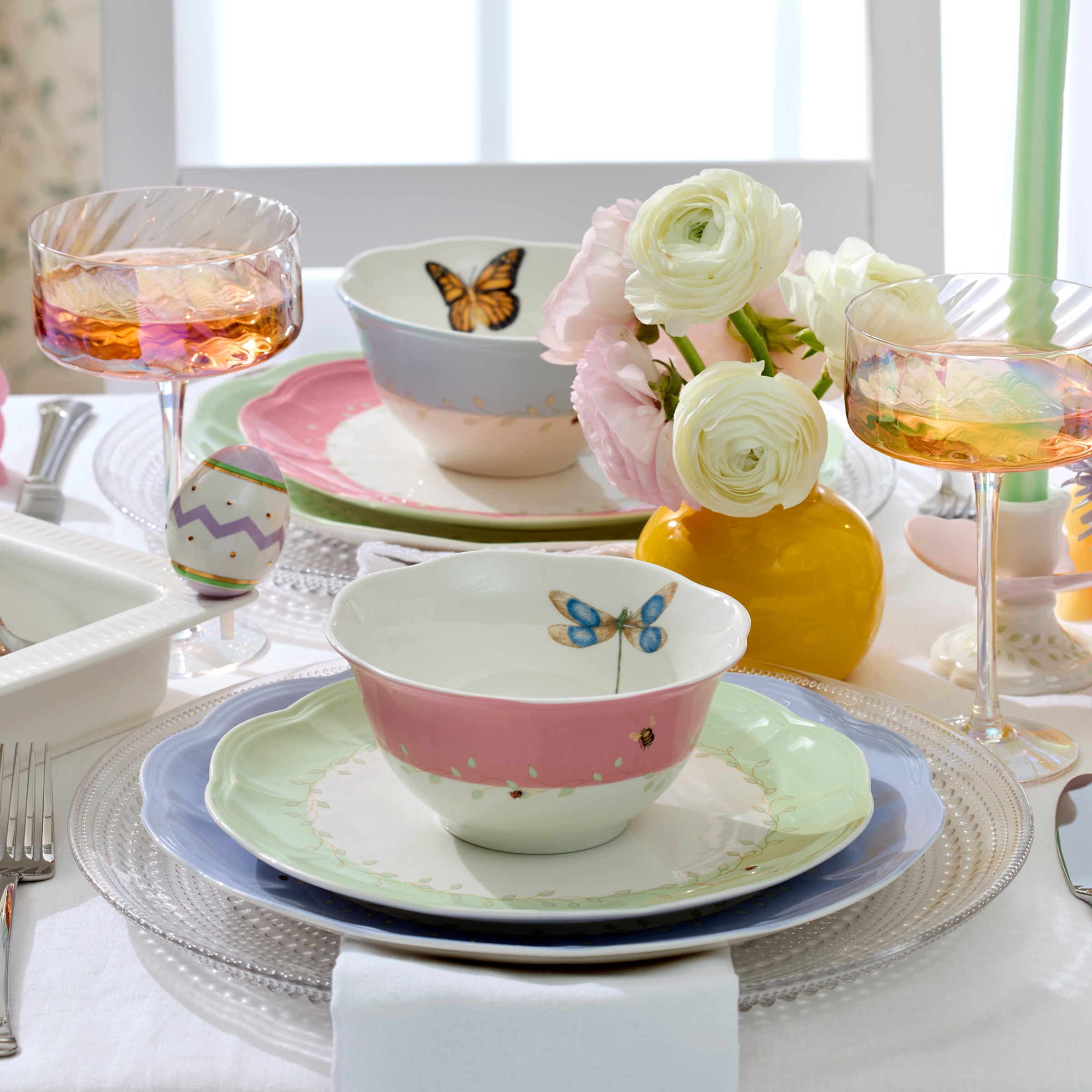 Lenox Everyday Flatware Butterfly Meadow Colors 18-Piece Dinnerware Set - Image 12