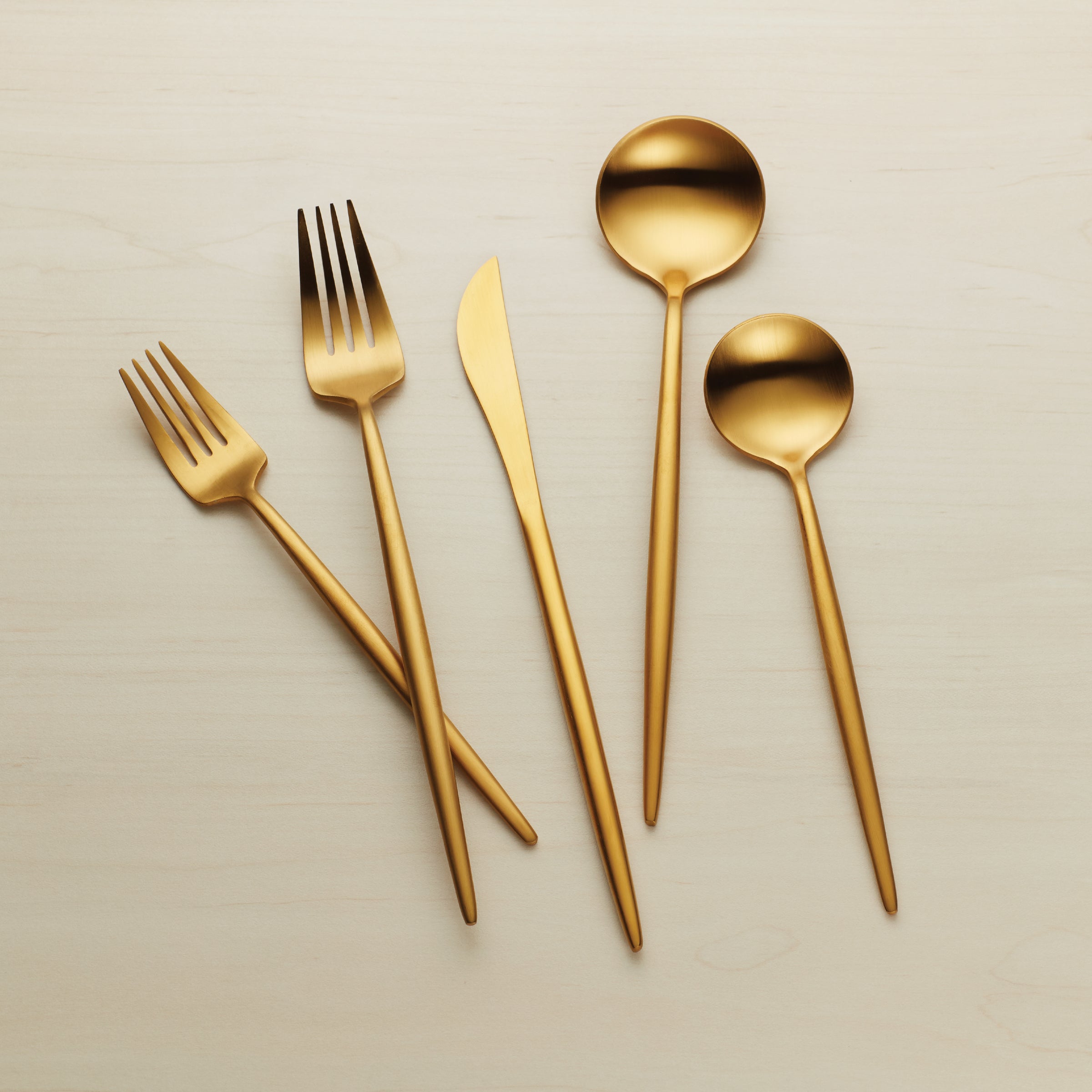 Lenox Everyday Flatware Zephyr Gold Satin 45-Piece Flatware Set - Image 9