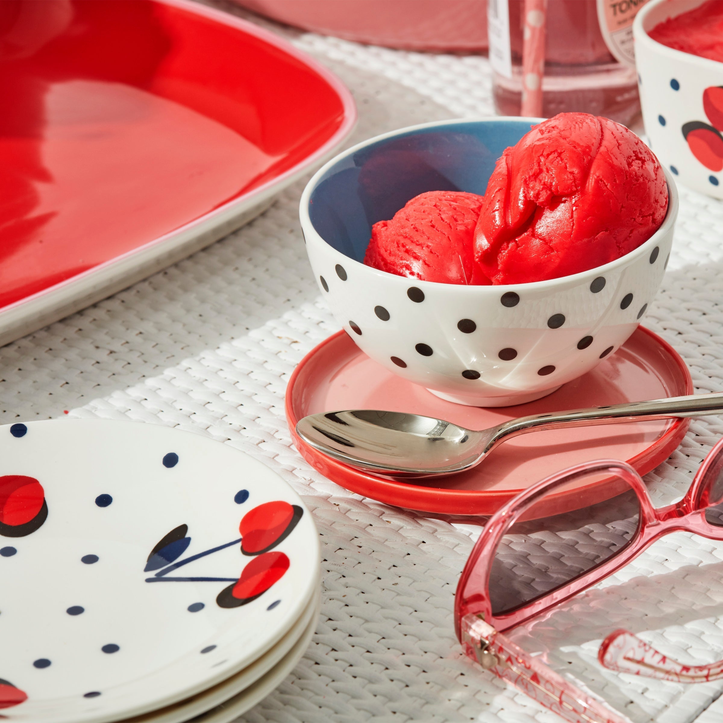Lenox Everyday Flatware On The Spot 8-Piece Mini Nesting Set - Image 4